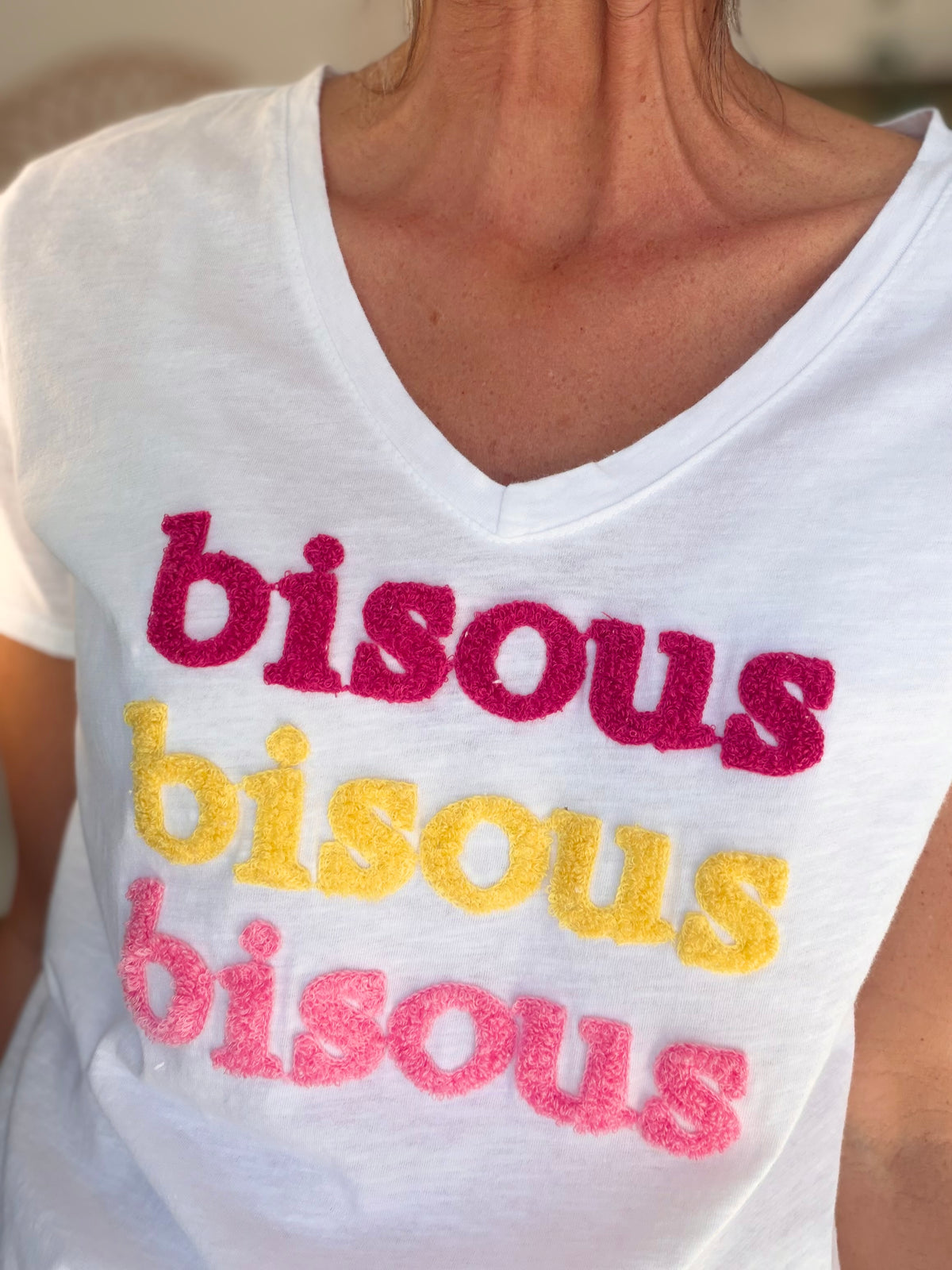 Tee shirt col V bisous ISAURE - FIN DE SÉRIE