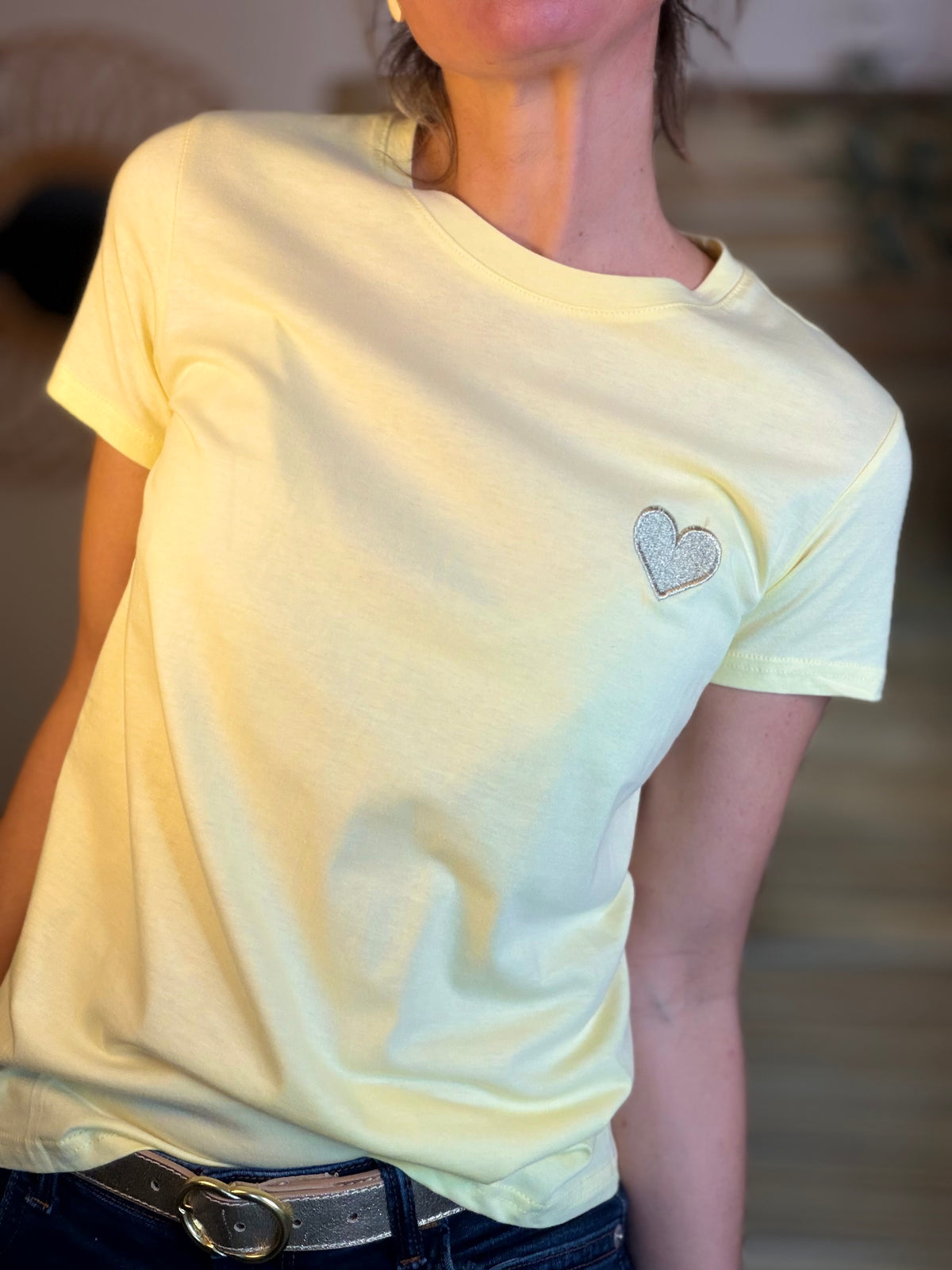 Tee shirt cœur brodé doré 💛 PIA Jaune - FIN DE SÉRIE