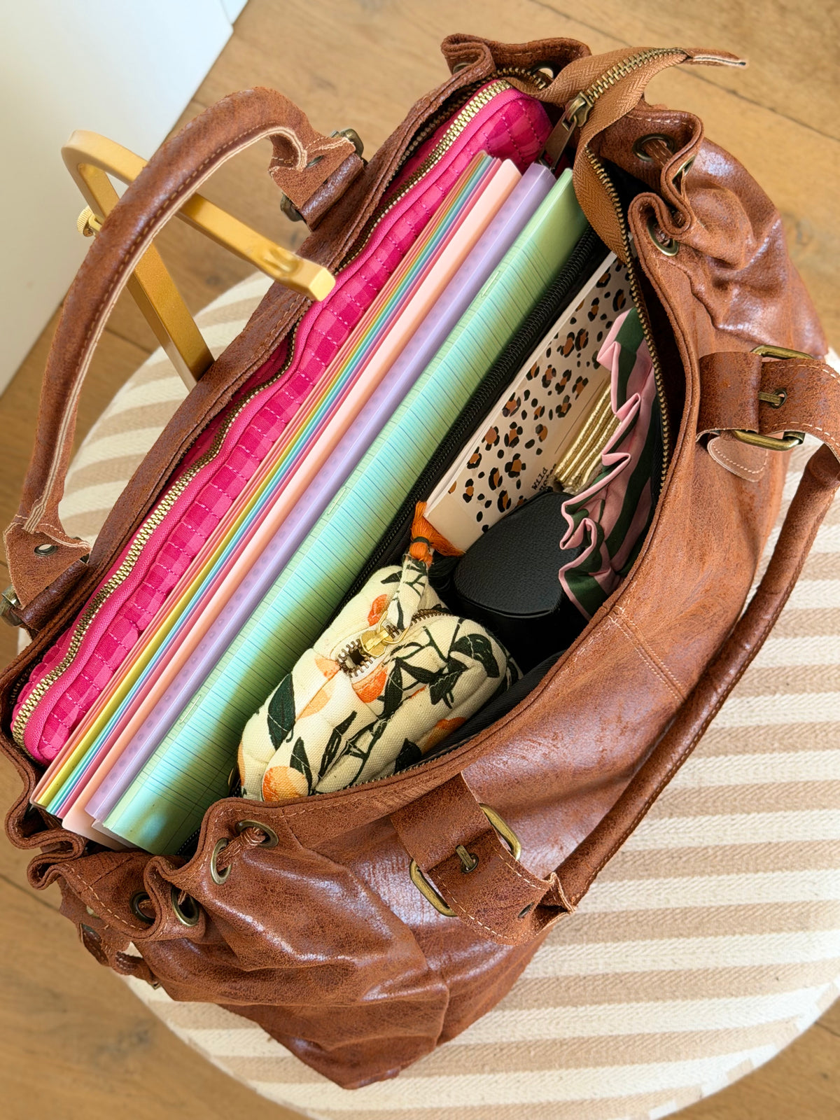Sac cabas XL en cuir vieilli • COOPER Camel