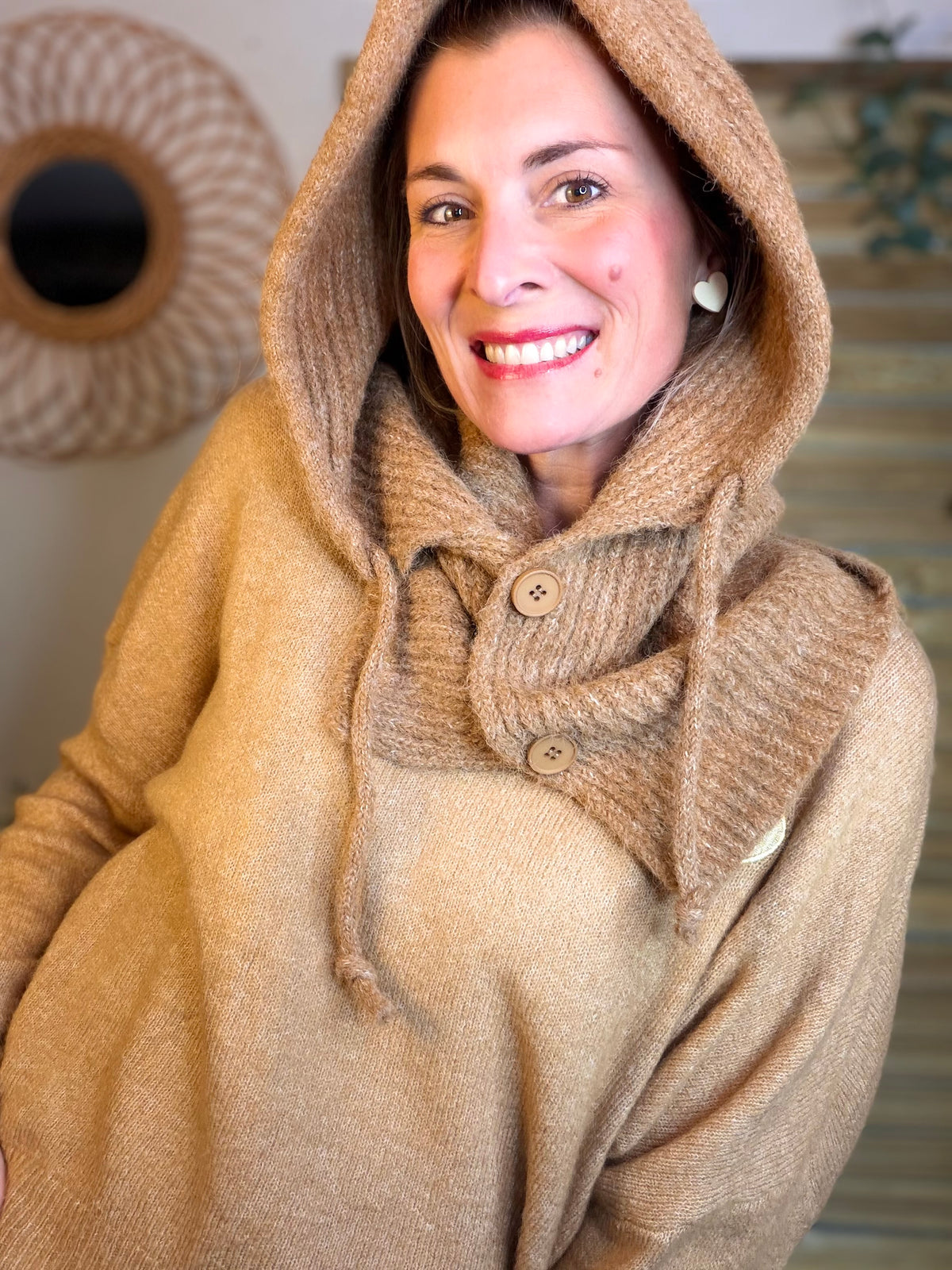 Col cagoule LORIE en maille avec boutons - Camel