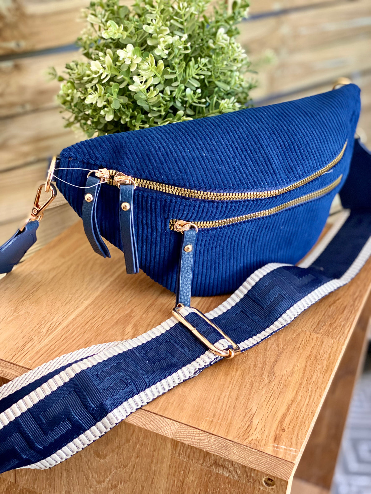 Sac banane en velours côtelé 2 zips et sangle fantaisie - CHARLY - Bleu marine (côtelé fin)