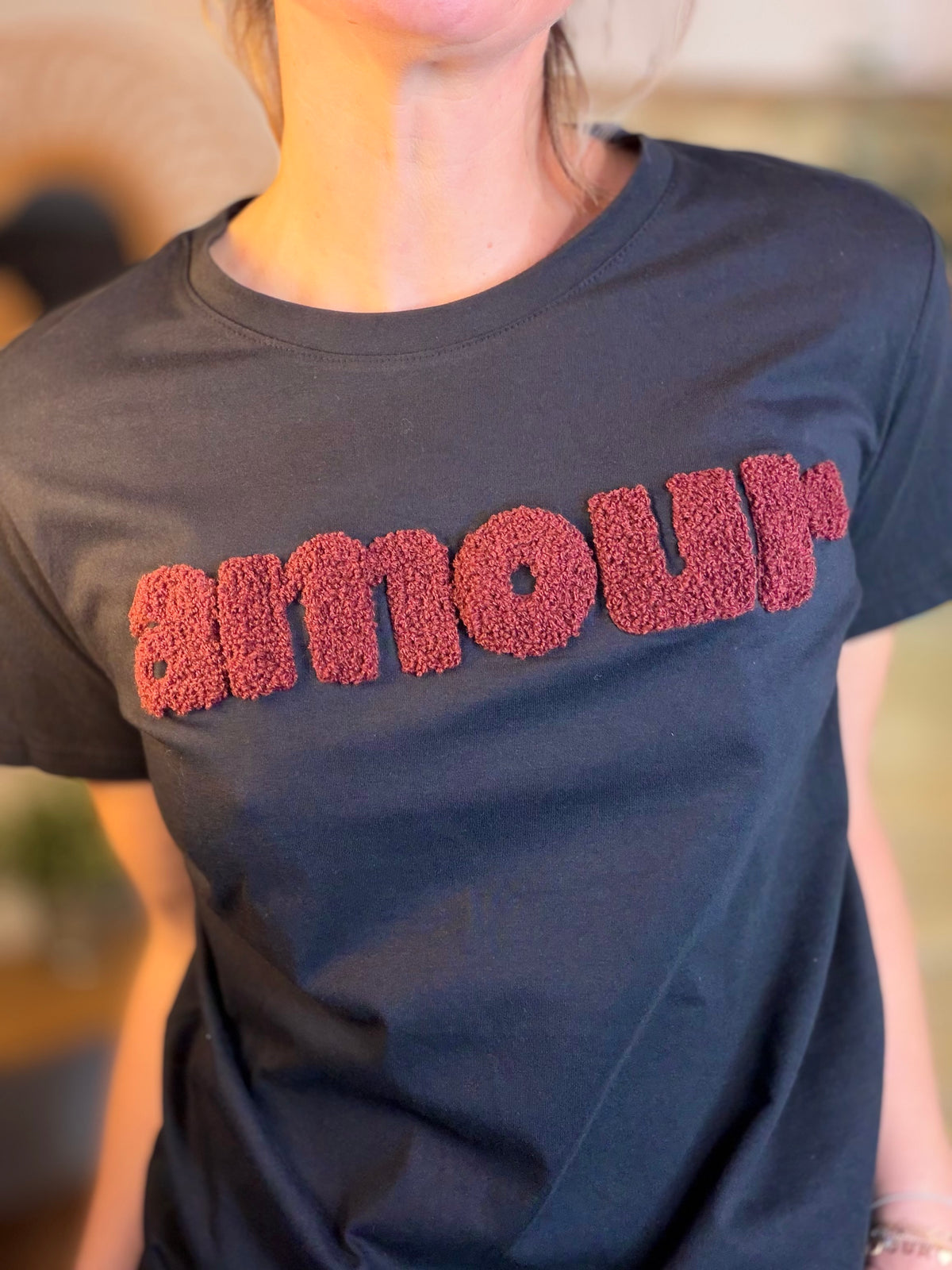 Tee shirt amour MAÏA Noir/Bordeaux - FIN DE SÉRIE