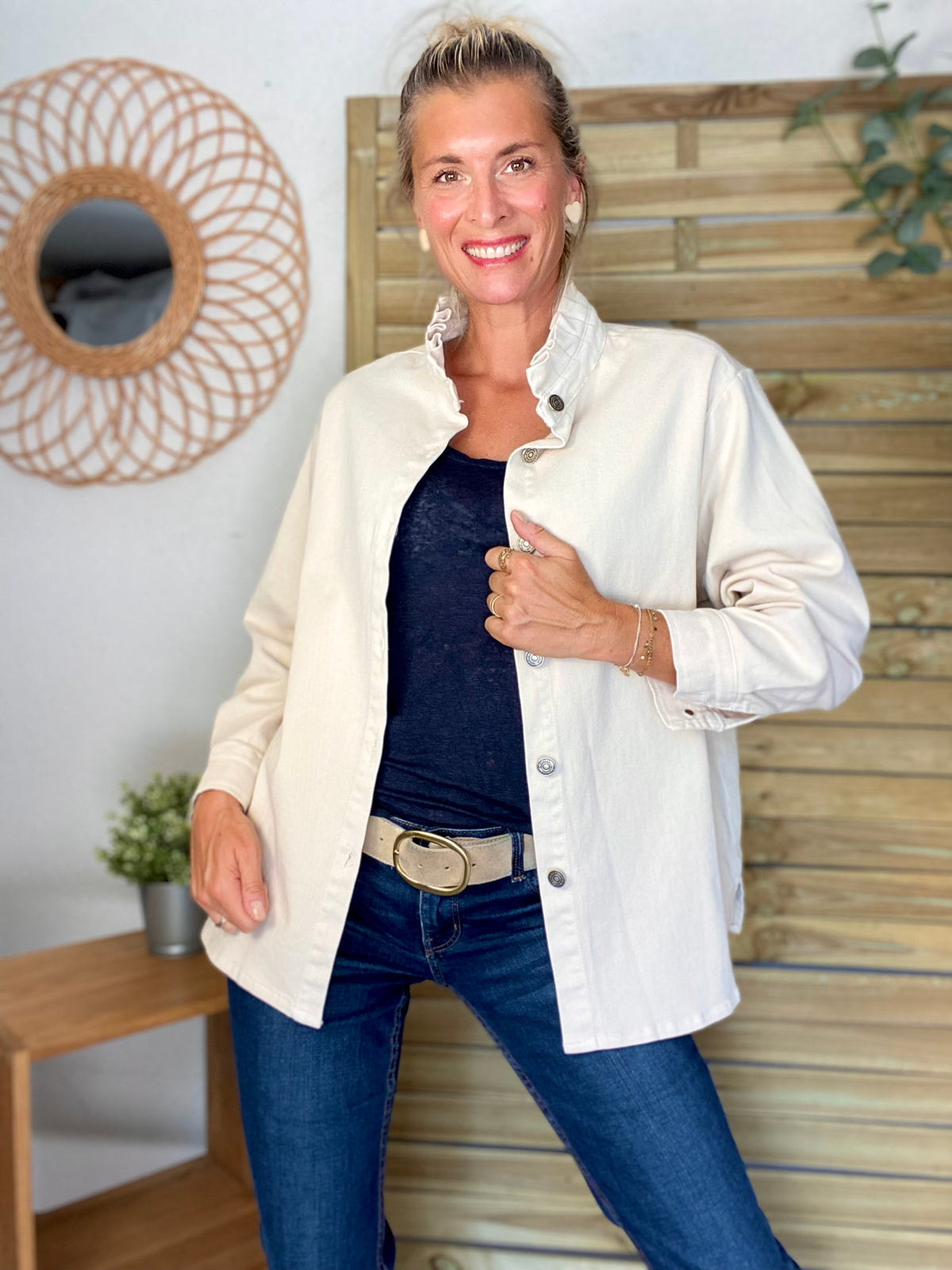 Veste / Chemise en coton, col victorien volanté Beige clair LISON