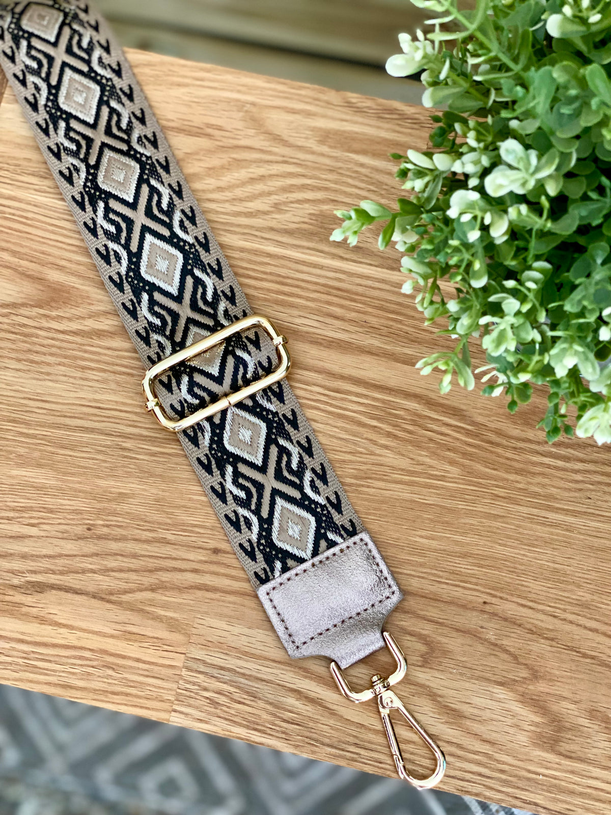 Sangle / Bandoulière en cuir irisé pour sacs/ bananes - JOEY (losanges fins)