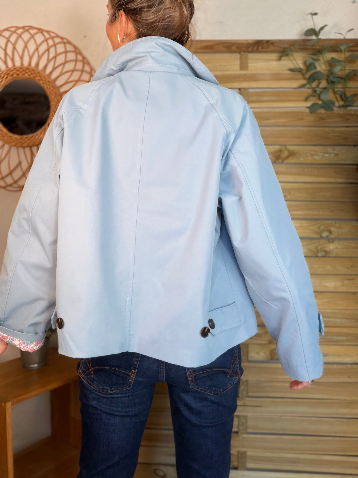 Veste Trench avec Liberty - MADELEINE Bleu ciel - FIN DE SÉRIE