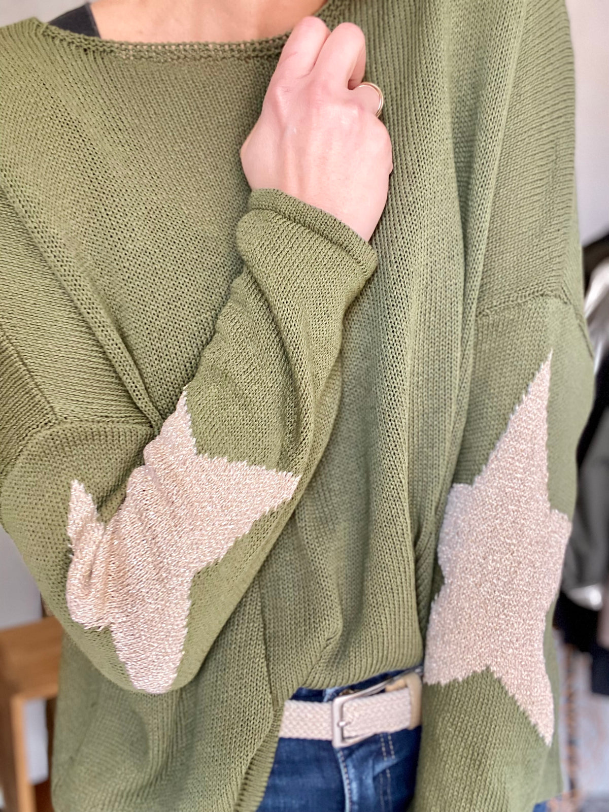 Pull Oversize étoiles dorées ⭐️ ALBA - Kaki - FIN DE SÉRIE