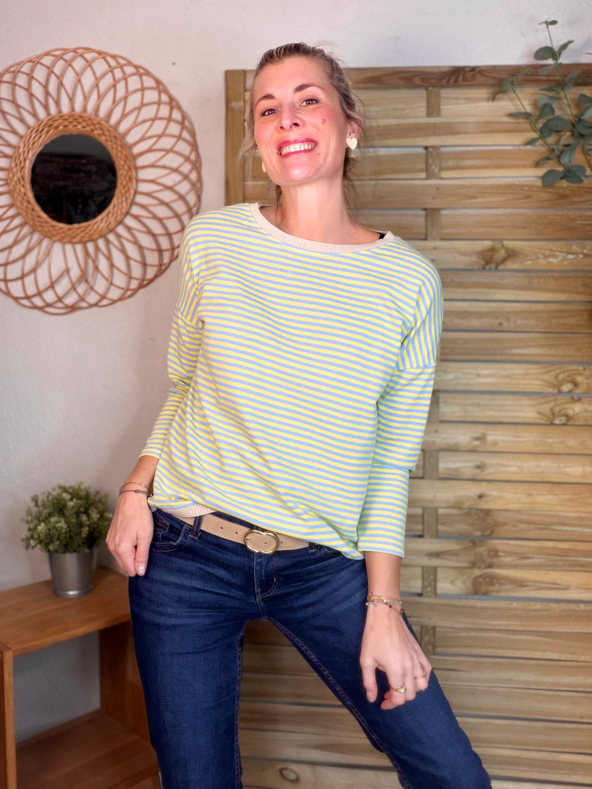 Pull fin rayé ample ROMANE - Bleu/Jaune - FIN DE SÉRIE