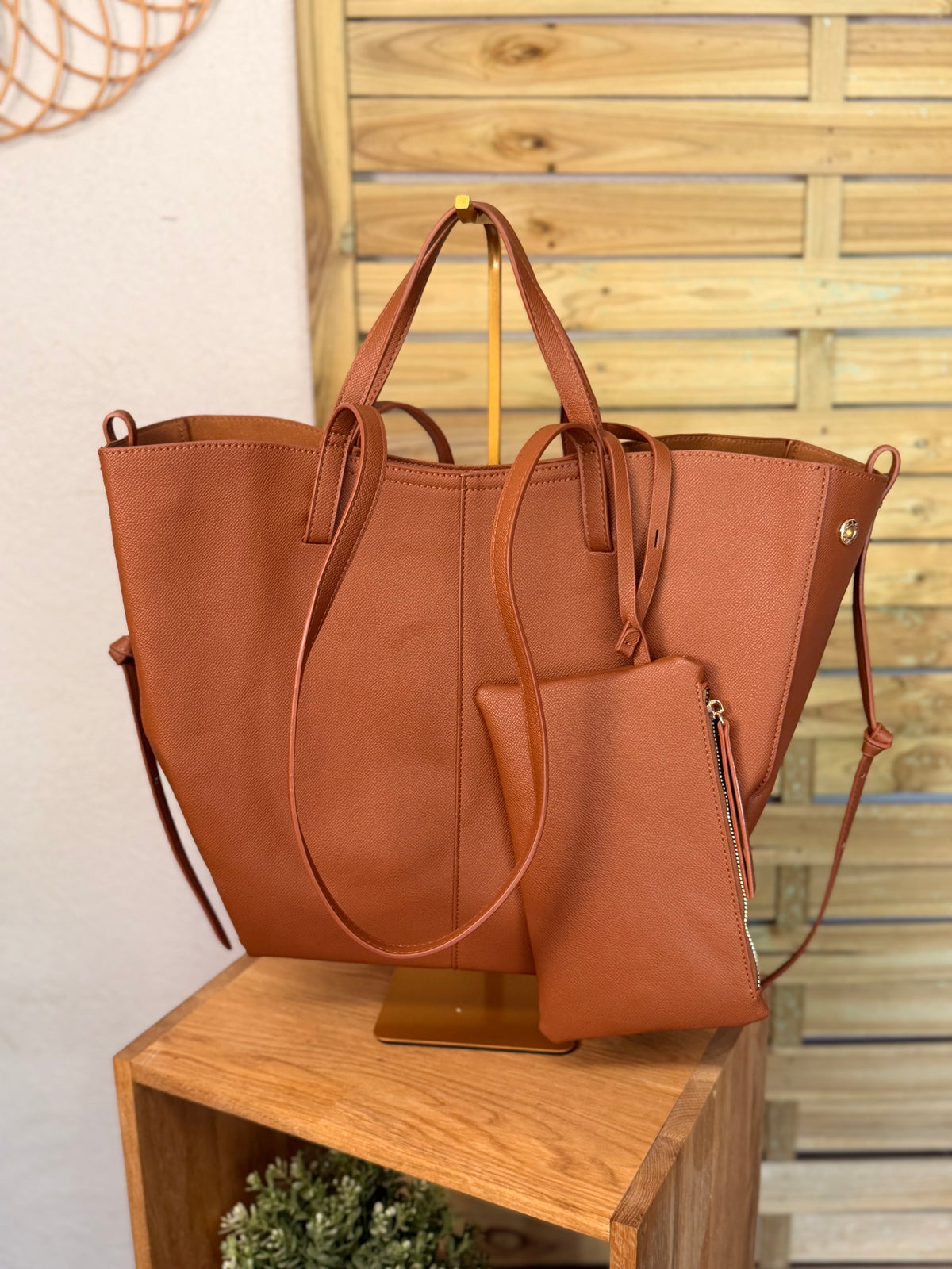 Grand Sac cabas 2 en 1 en simili cuir grainé - PAULE Camel grainé