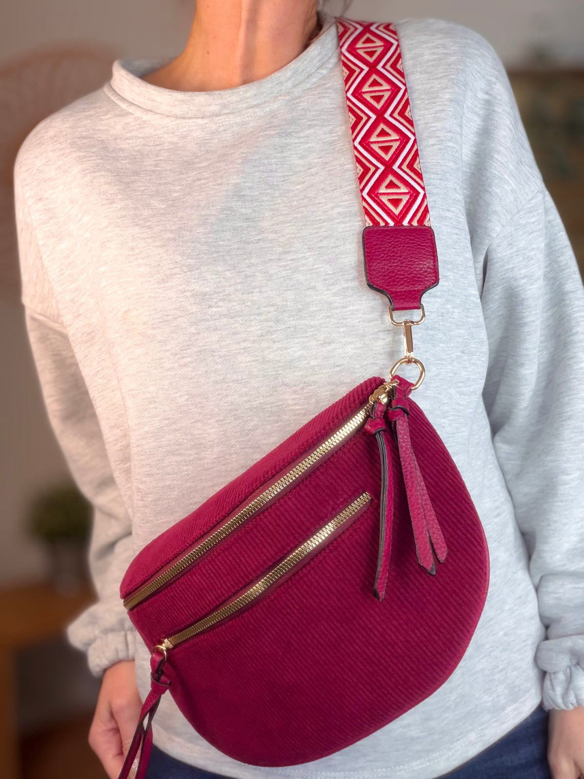 Sac banane en velours côtelé, sangle fantaisie - KATY - Bordeaux - FIN DE SÉRIE