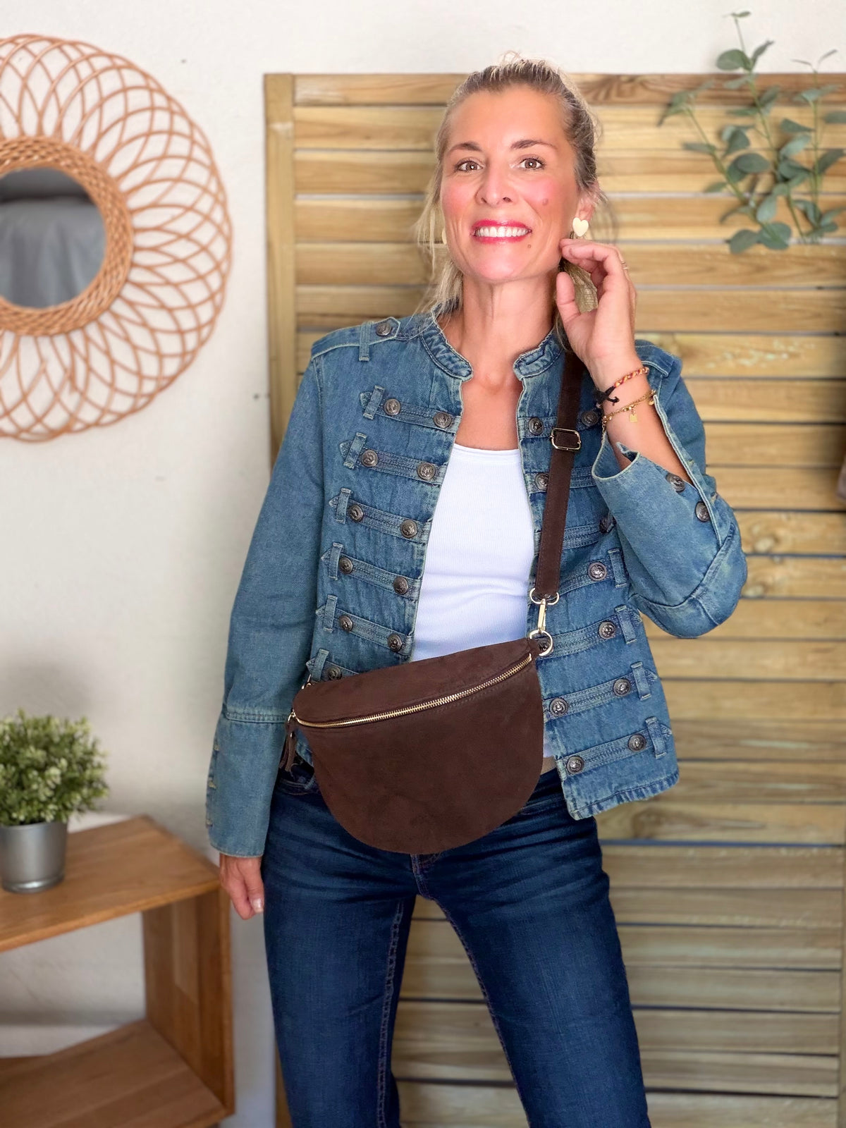 Sac banane XL en cuir velours 30cm JUDY - Chocolat