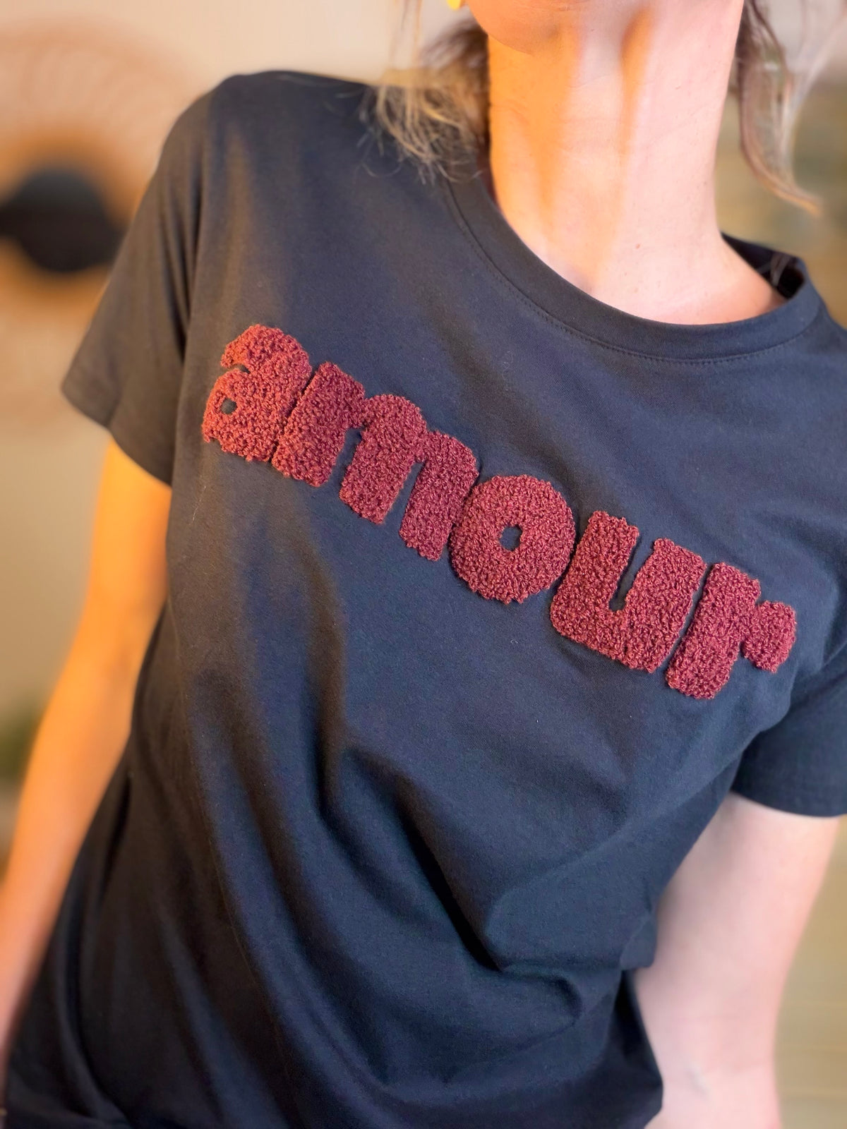 Tee shirt amour MAÏA Noir/Bordeaux - FIN DE SÉRIE
