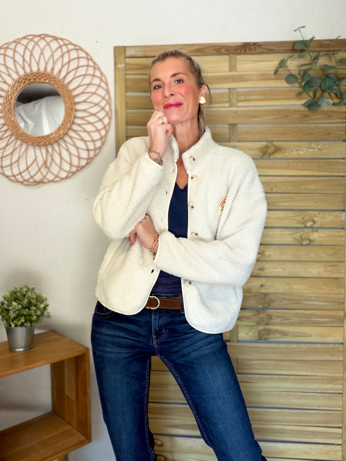 Veste Sherpa boutonnée écusson Arc-en-ciel ÉNORA Beige