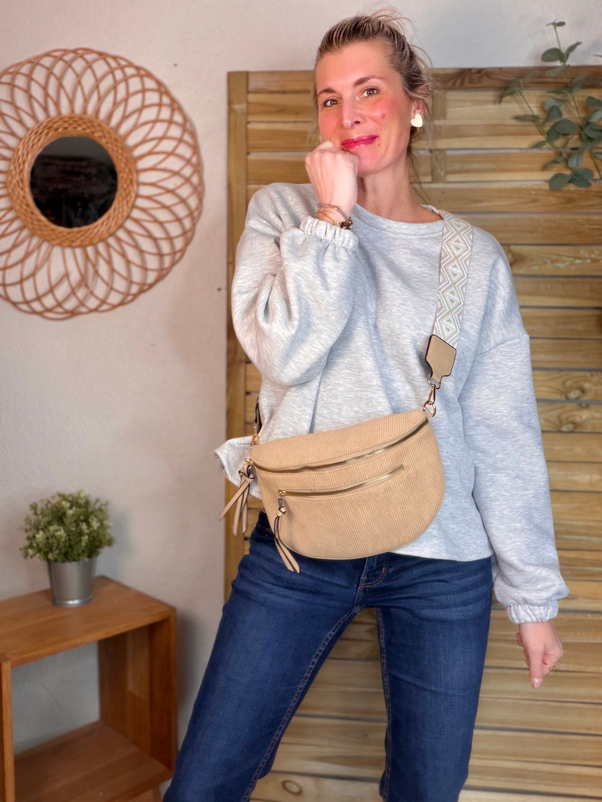 Sac banane en velours côtelé, sangle fantaisie - KATY - Camel clair - FIN DE SÉRIE