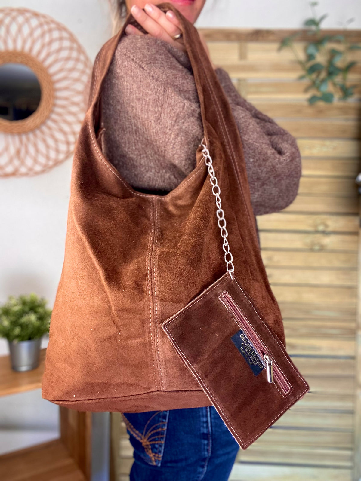 Sac cabas hobo cuir daim MARLON - Chocolat