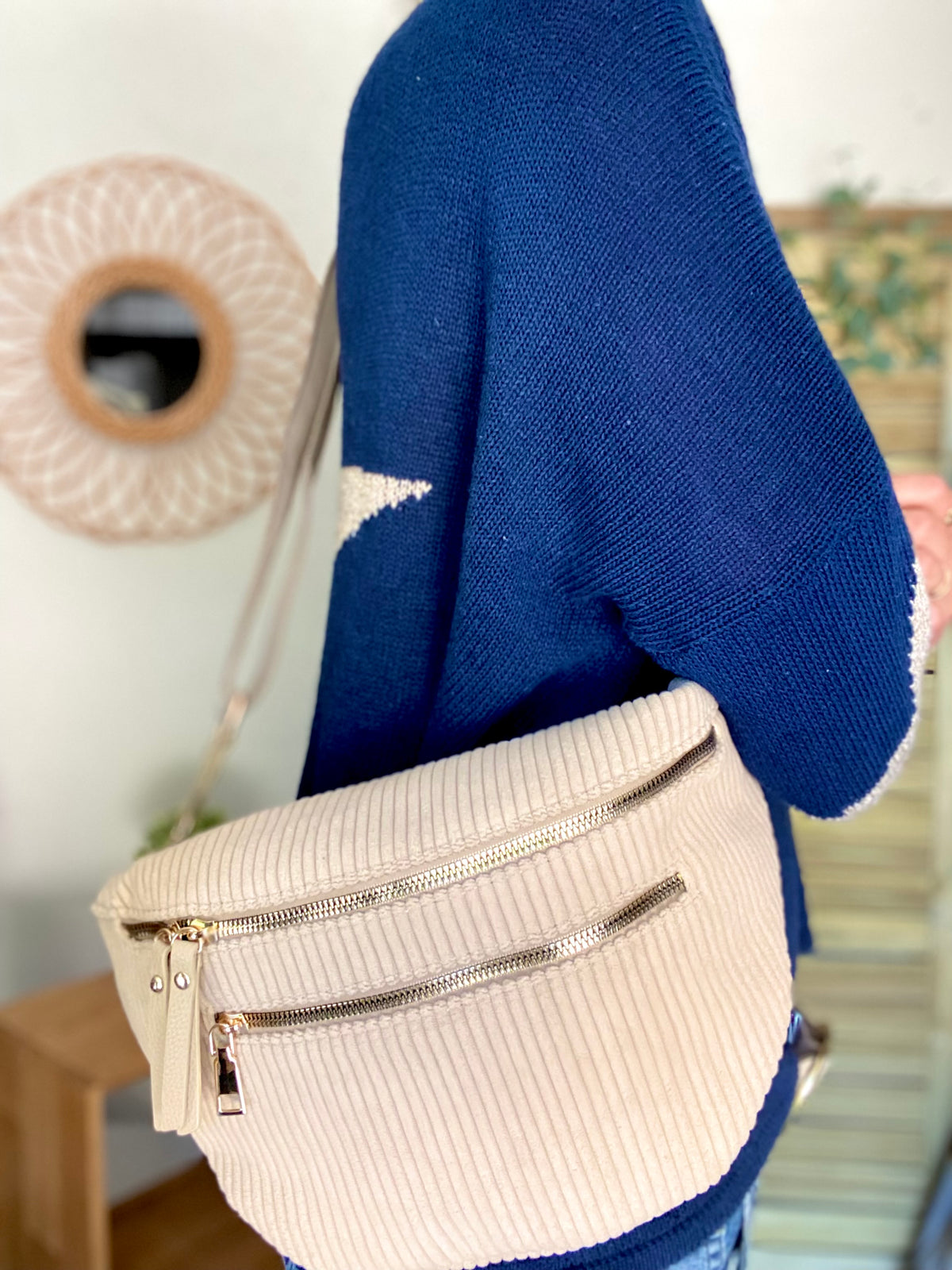 Sac banane XL en velours côtelé 2 zips et sangle fantaisie - WENDY - Beige