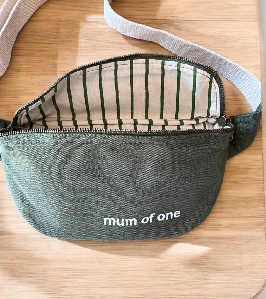 Sac banane en toile MUM OF - Kaki - FAMILY IMPACT STORIES - FIN DE SÉRIE