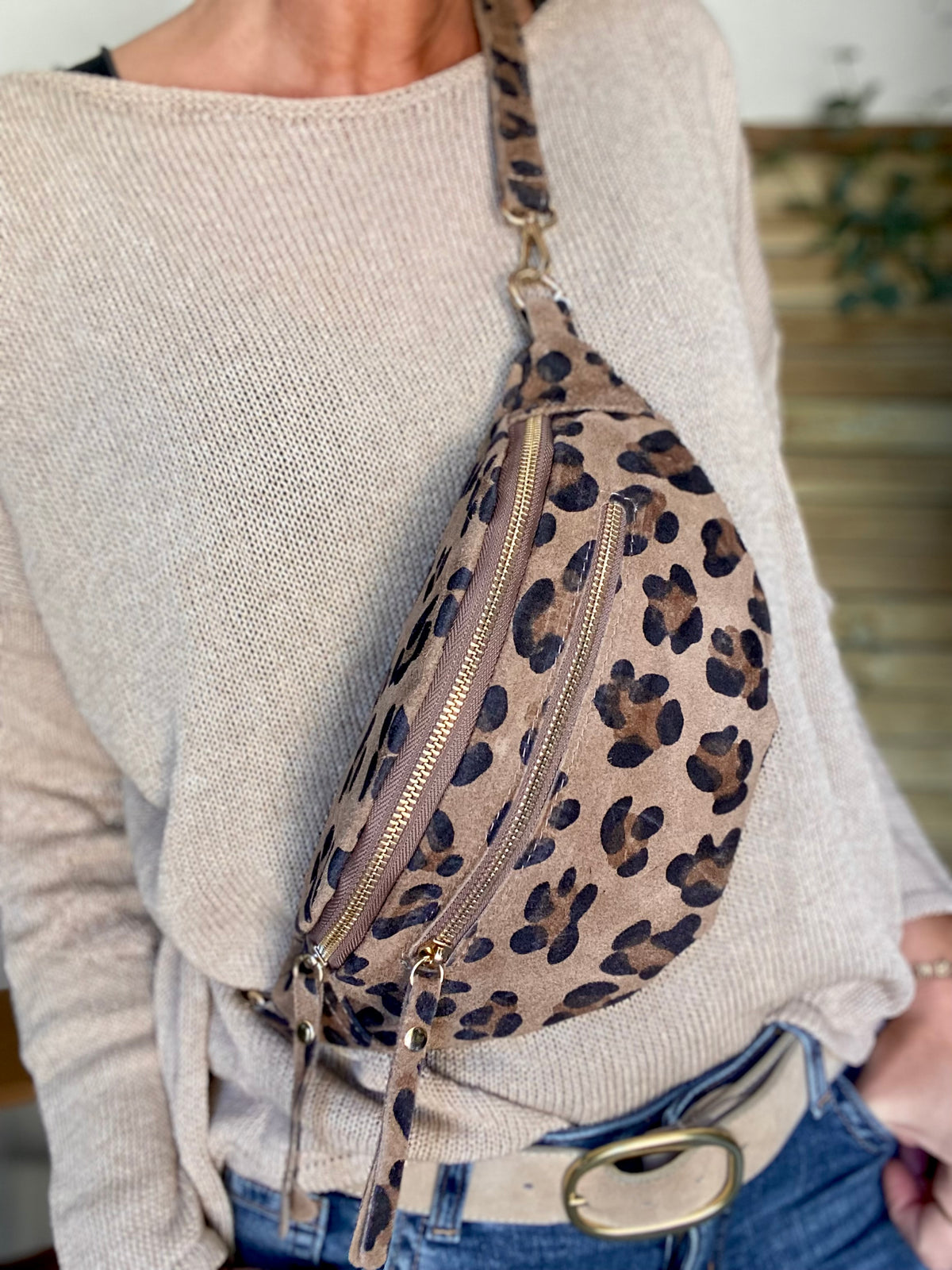 Sac banane double poche en cuir daim - OPALINE - Léo taupe