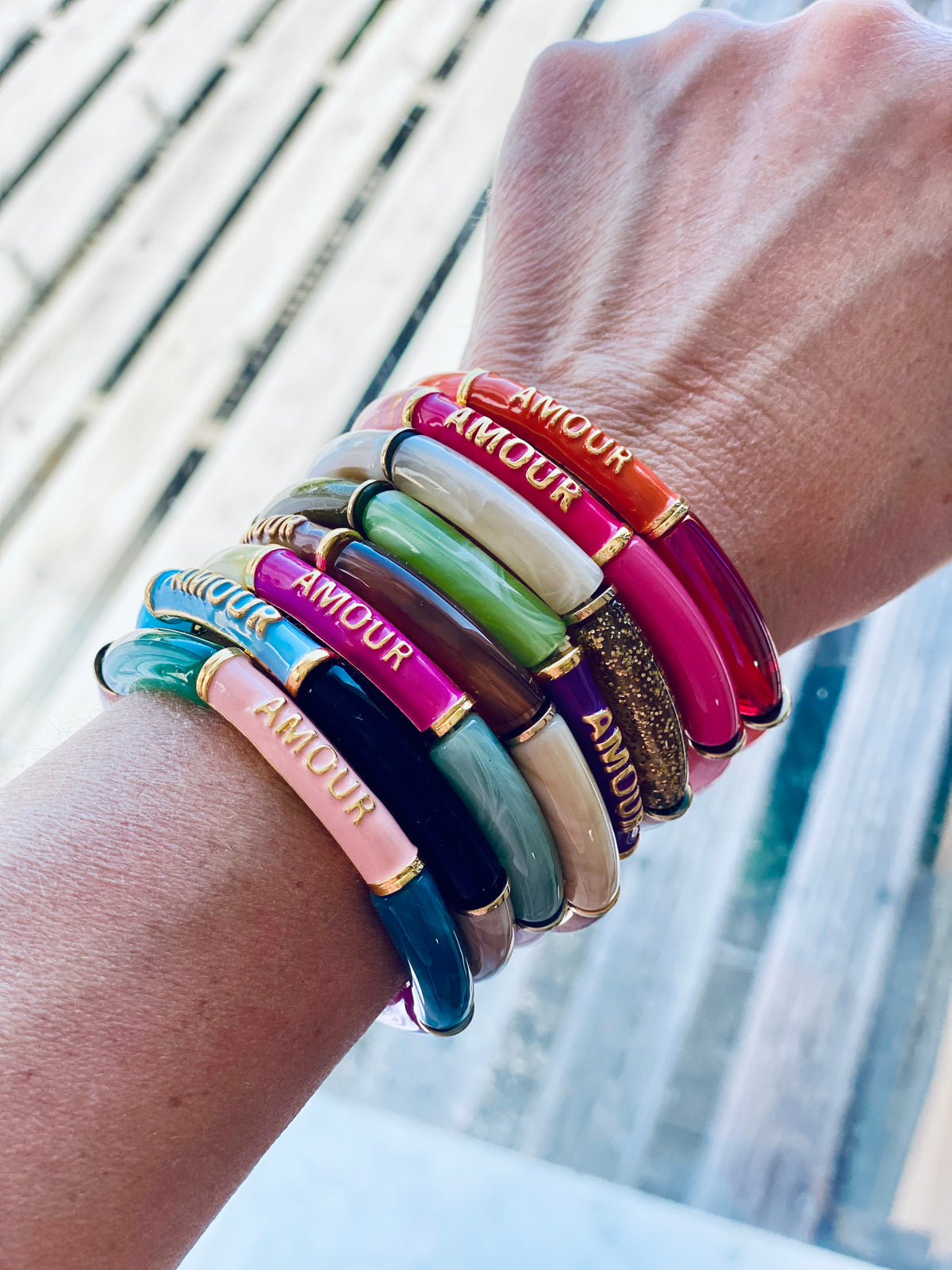 Bracelet élastique en résine multicolore Amour - ELLA (12 coloris au choix)