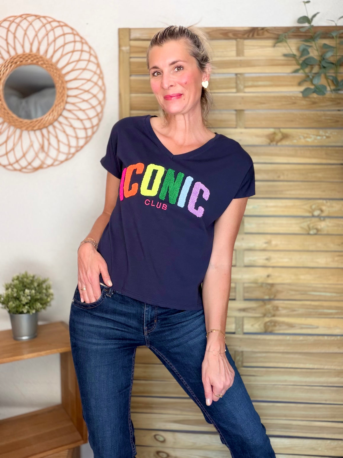 Tee shirt col V ICONIC club MIRANDA Bleu marine