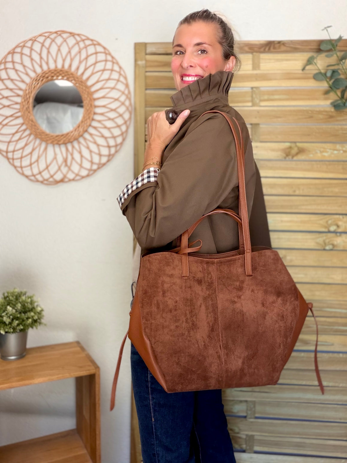 Grand Sac cabas 2 en 1 en simili daim - PAULE Camel