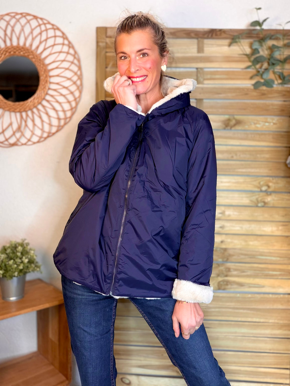 LAURA JO - Parka Imperméable réversible fourrée Marine / Beige ALIX Court • DÉSTOCKAGE