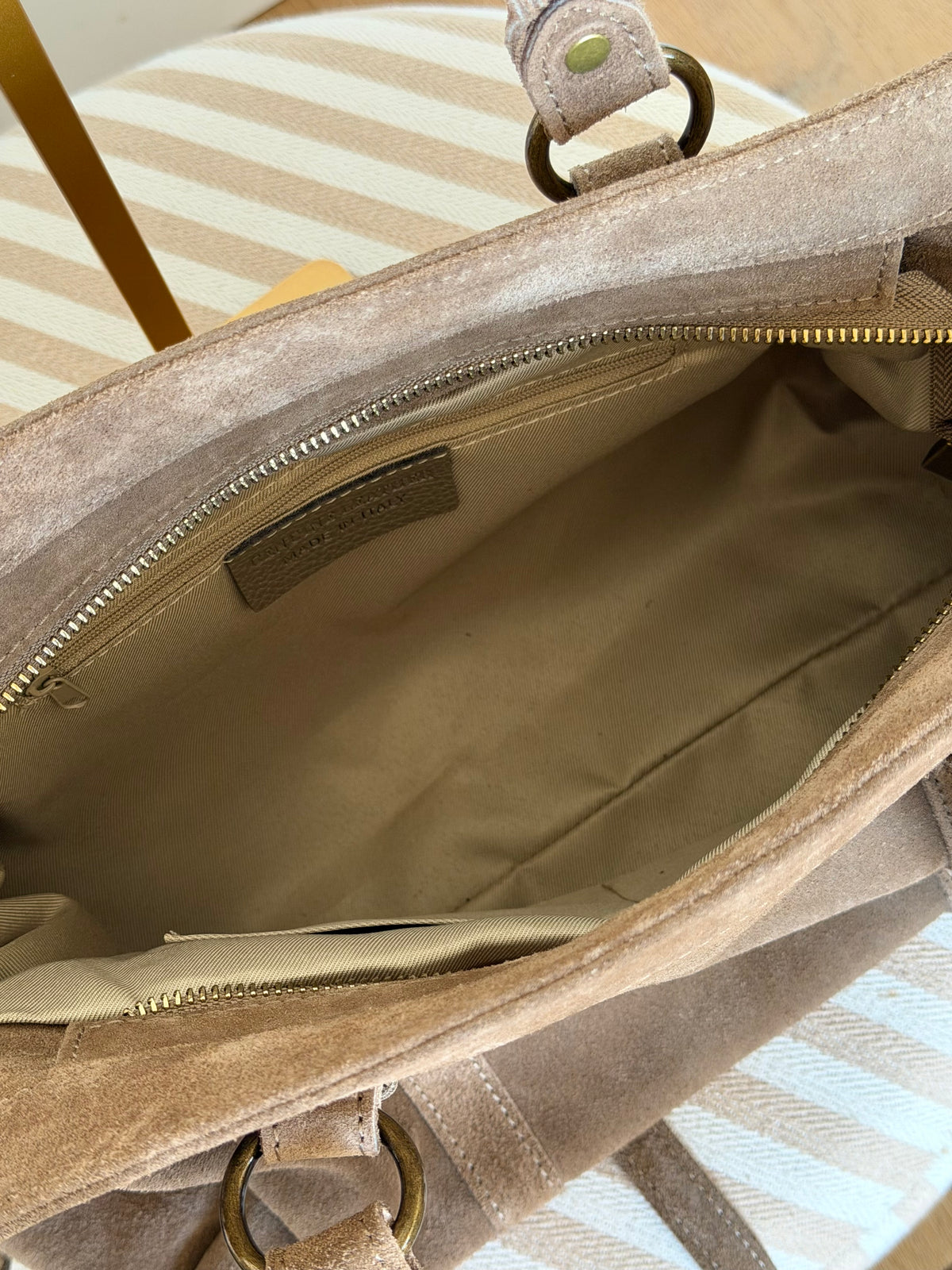 Sac cabas XL en cuir daim • PARKER Taupe