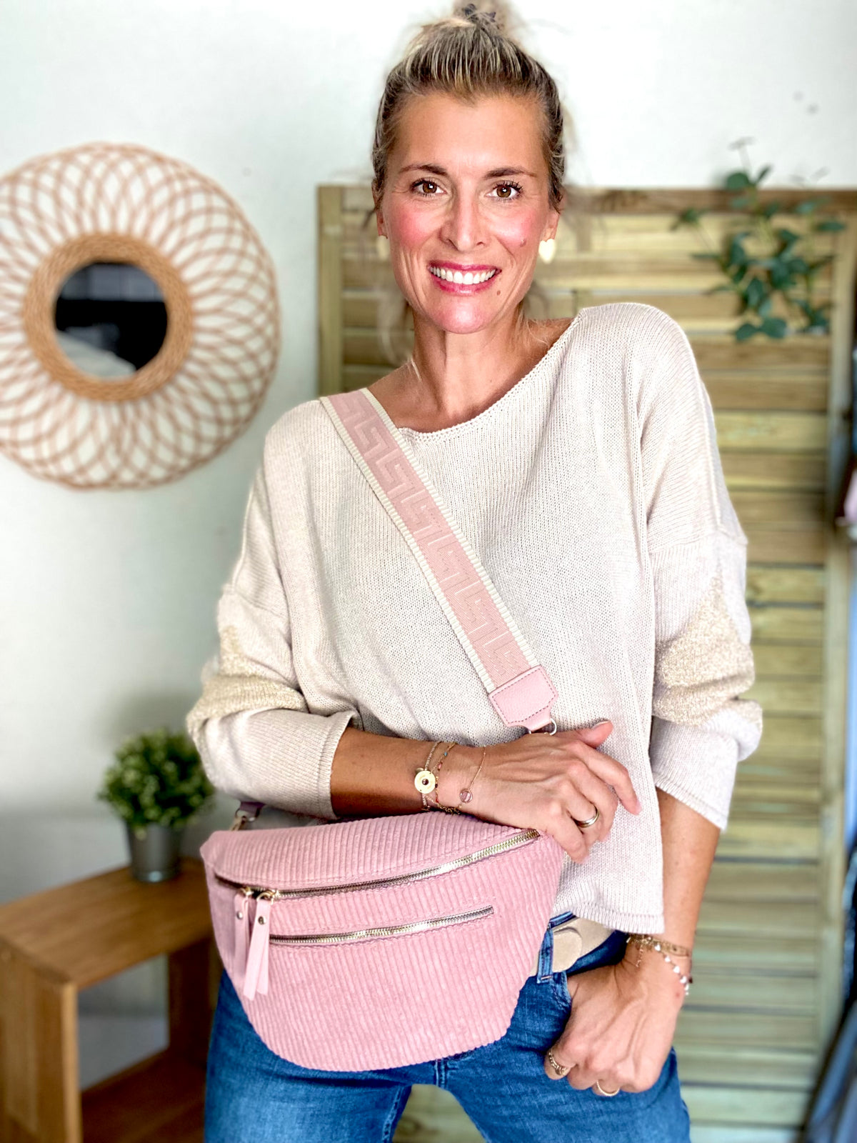 Sac banane XL en velours côtelé 2 zips et sangle fantaisie - WENDY - Vieux rose