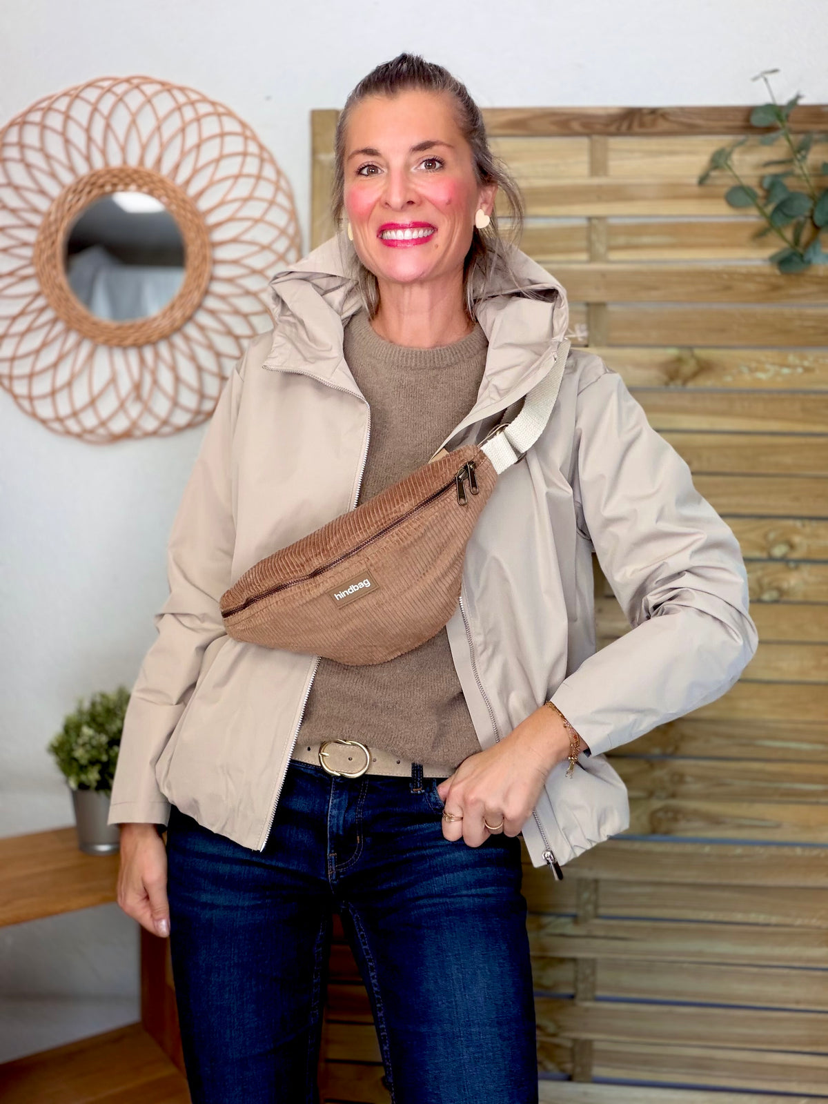 HINDBAG OLIVIA - Sac banane Velours Macchiato