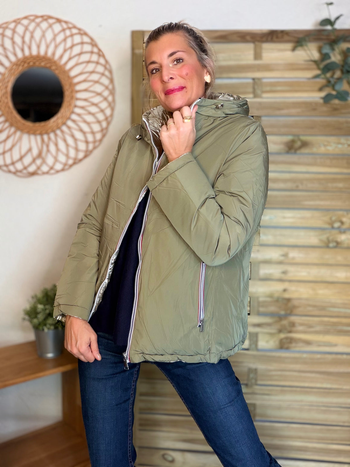 Doudoune imperméable réversible ANGÈLE COURT - Kaki clair - MELYA MELODY (DÉSTOCKAGE sur Taille S)