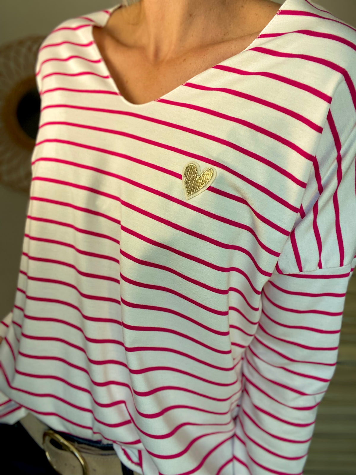 Pull fin rayé col V avec ou sans coeur doré 💛 NOLWENN - Rose fuschia