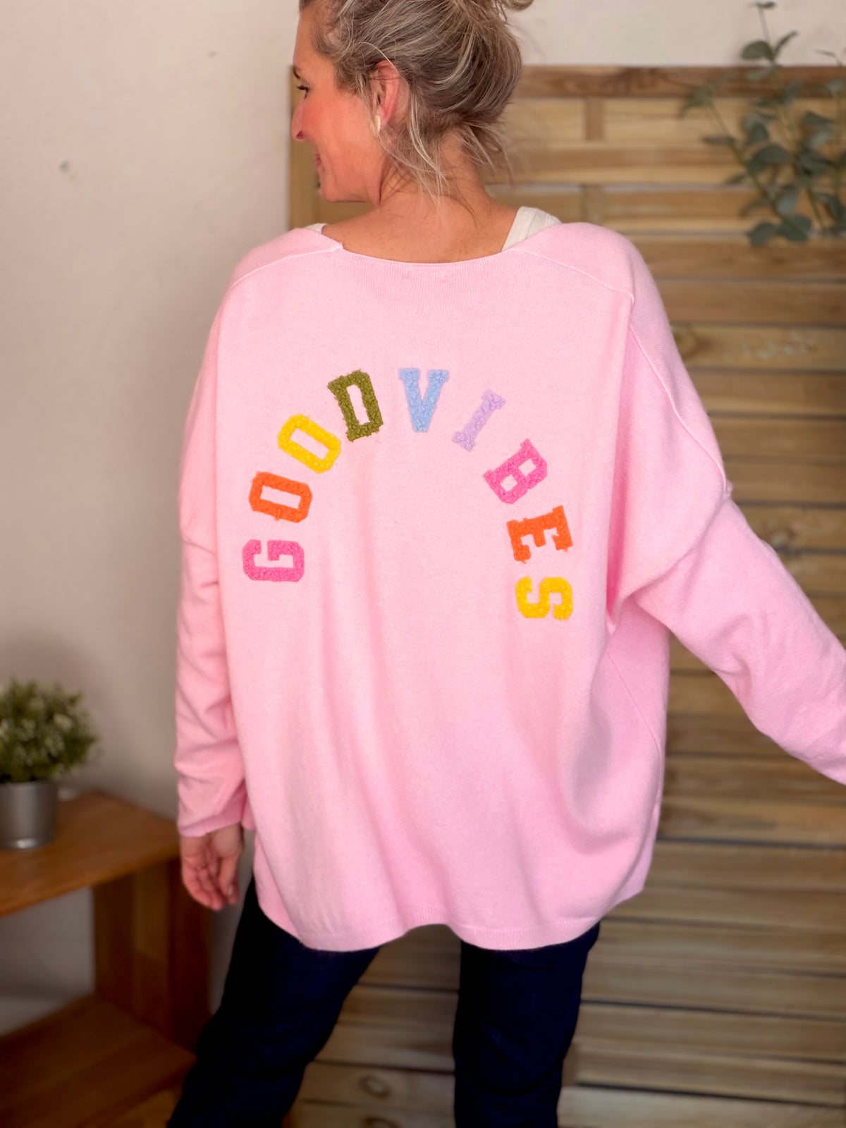 Gilet GOOD VIBES rose - AVIDA - FIN DE SÉRIE