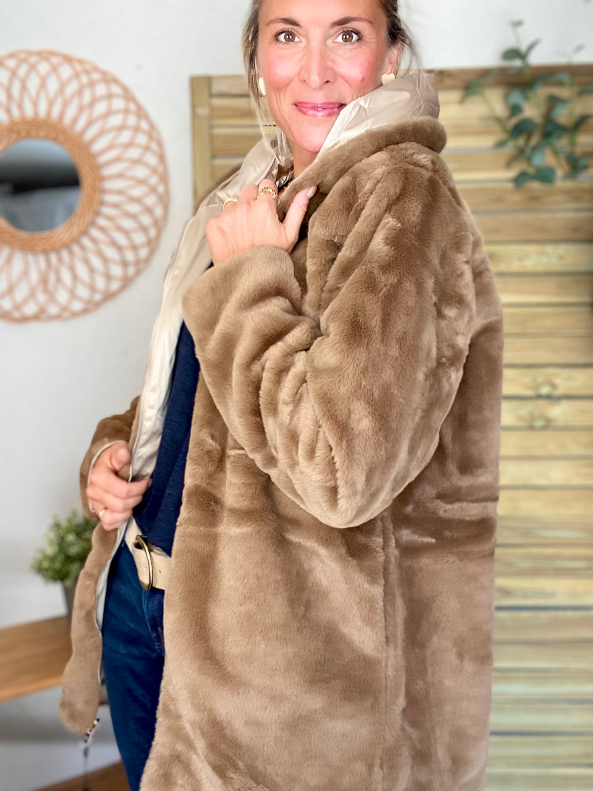 LAURA JO - Parka Imperméable réversible fourrée Sable irisé / Camel ALIX Long