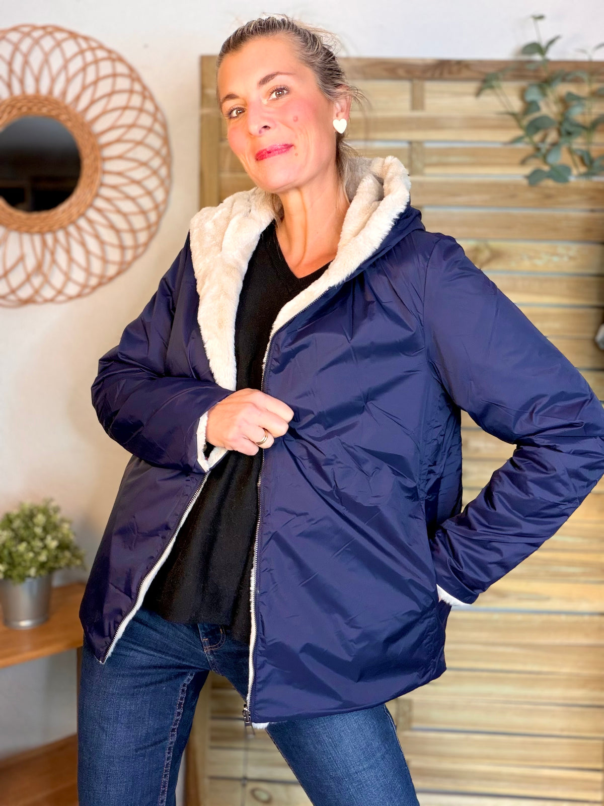 LAURA JO - Parka Imperméable réversible fourrée Marine / Beige ALIX Court • DÉSTOCKAGE