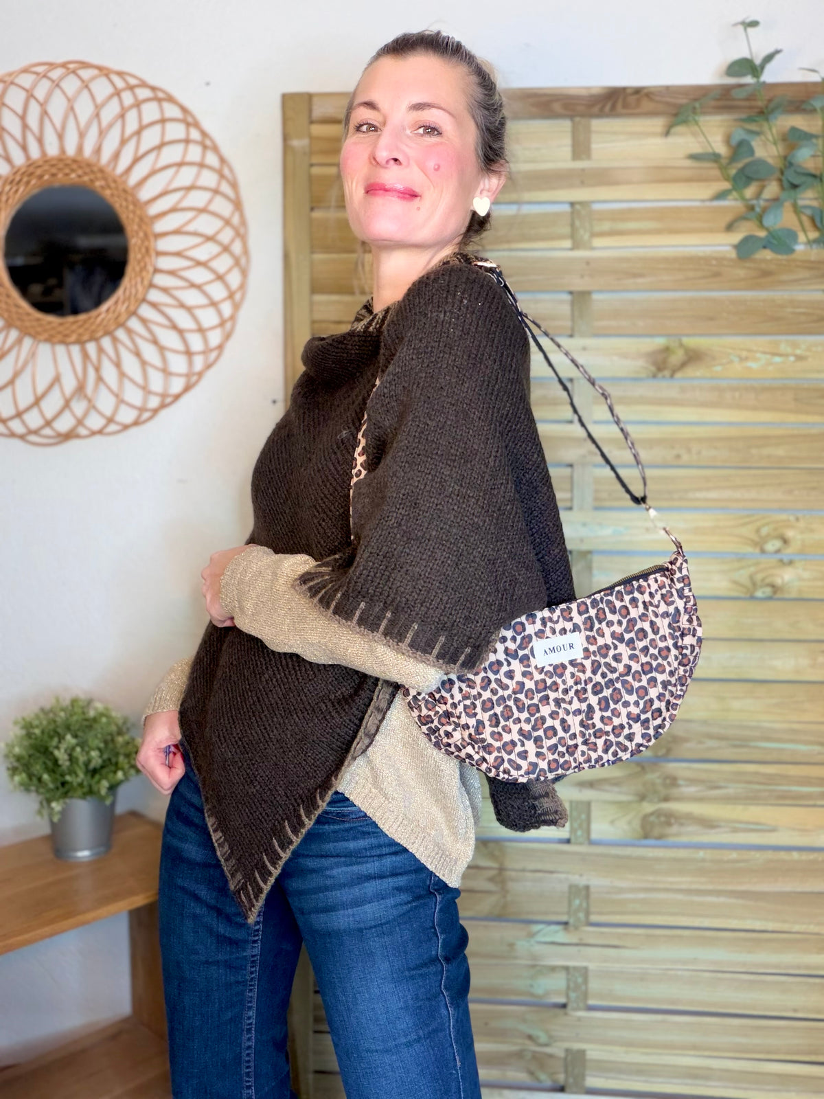 Sac demi-lune matelassé Amour JILL - Léo 🐆 - FIN DE SÉRIE