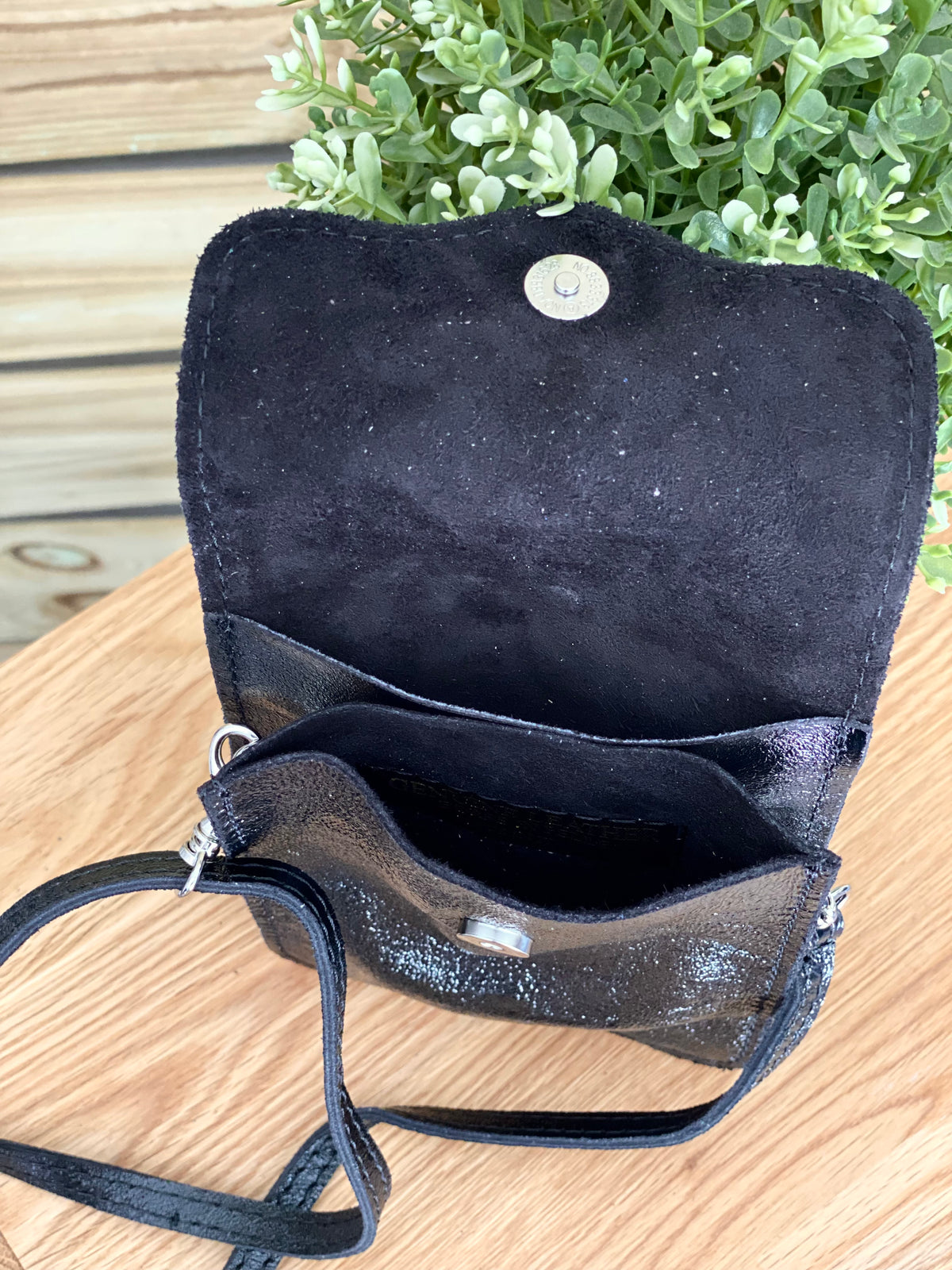 Pochette bandoulière en cuir irisé - FLORE - Noir (7 coloris)