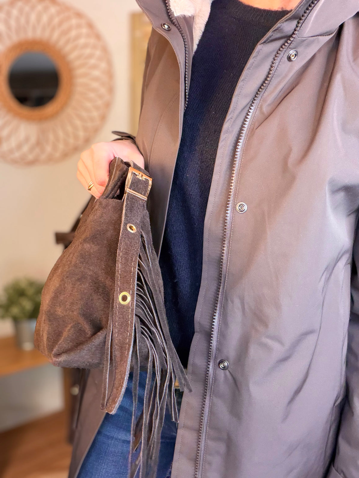 Sac en cuir daim avec franges LOGAN - Chocolat