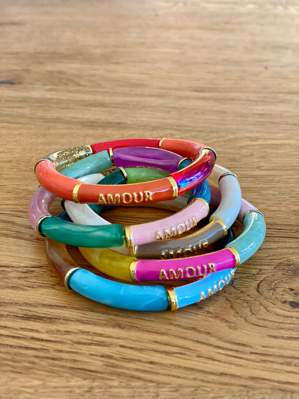 Bracelet élastique en résine multicolore Amour - ELLA (12 coloris au choix)