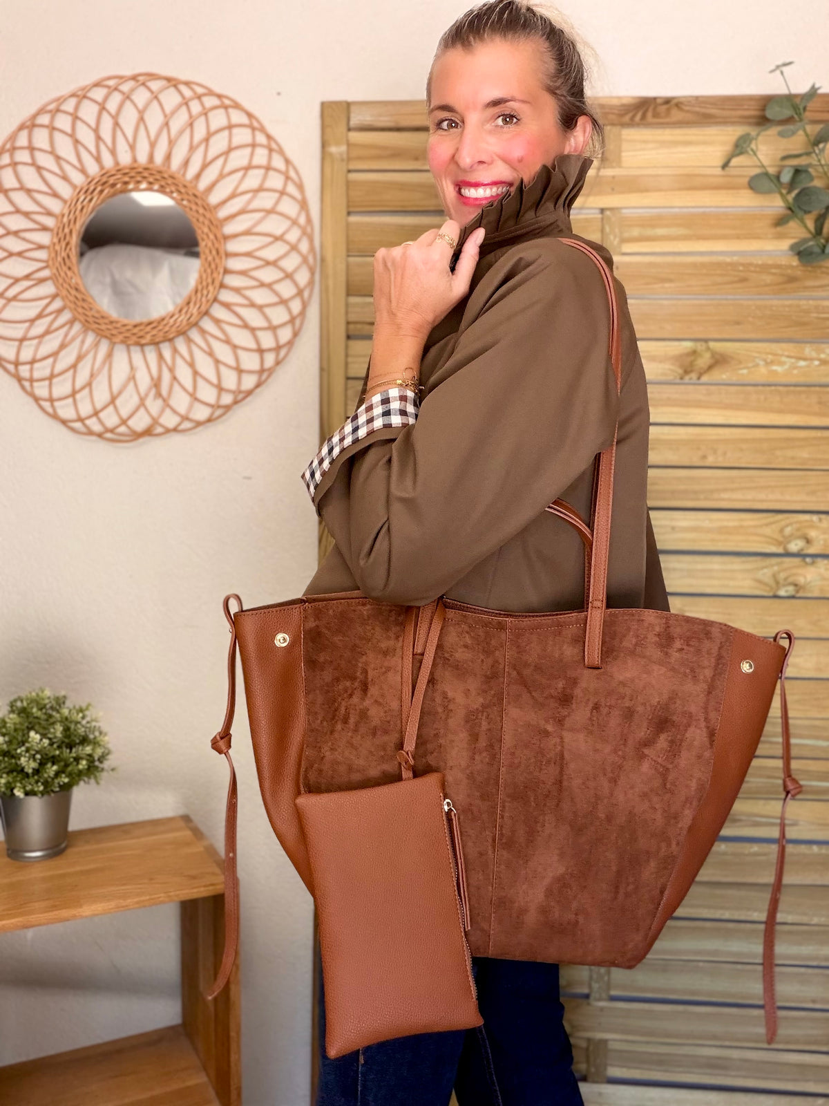 Grand Sac cabas 2 en 1 en simili daim - PAULE Camel