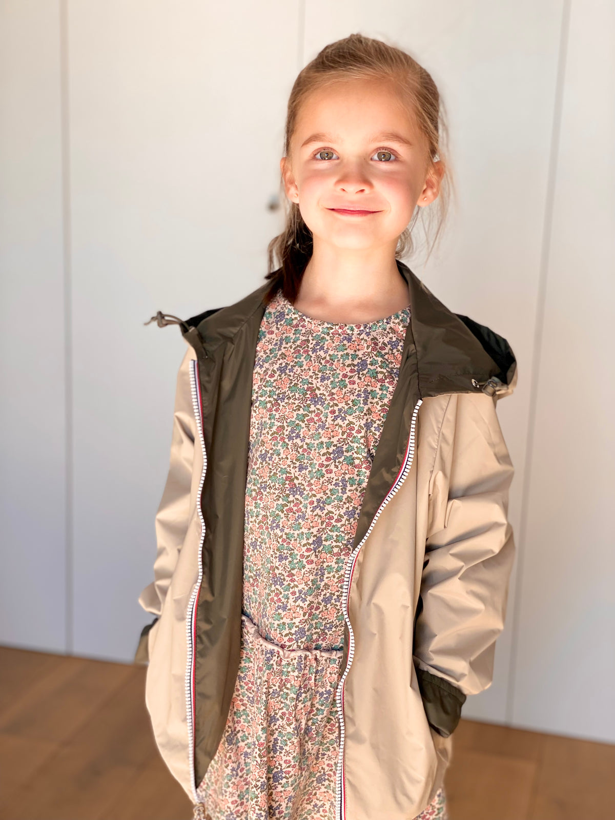 LAURA JO - Imperméable réversible léger GARANCE KIDS enfant (mixte) - Kaki / Beige • DÉSTOCKAGE sur Taille 6 ans