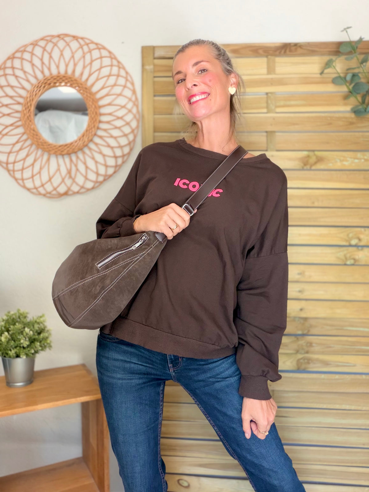 Sac besace XXL en simili cuir brossé - HAROLD Chocolat