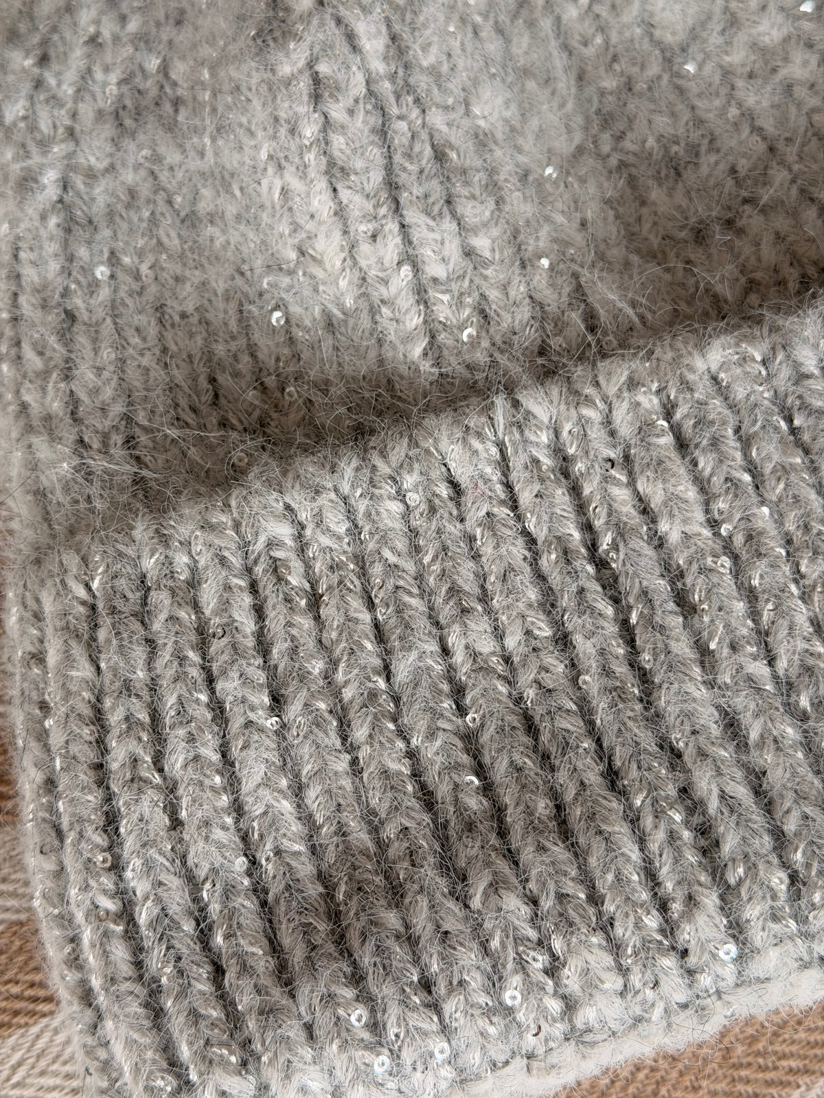 Bonnet en laine avec sequins ÉLOI - FIN DE SÉRIE
