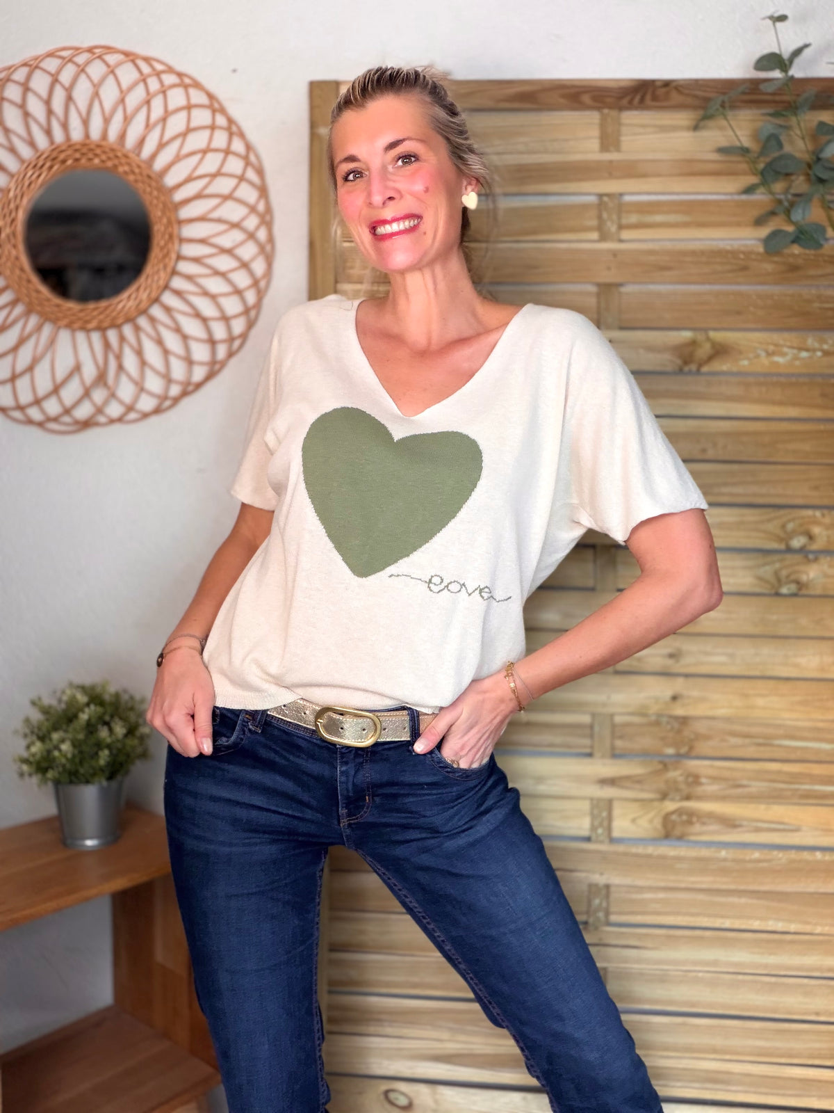 Pull fin col V gros cœur vert sauge 💚 PÉNÉLOPE