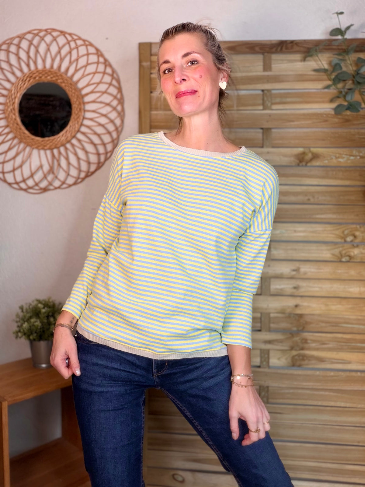 Pull fin rayé ample ROMANE - Bleu/Jaune - FIN DE SÉRIE
