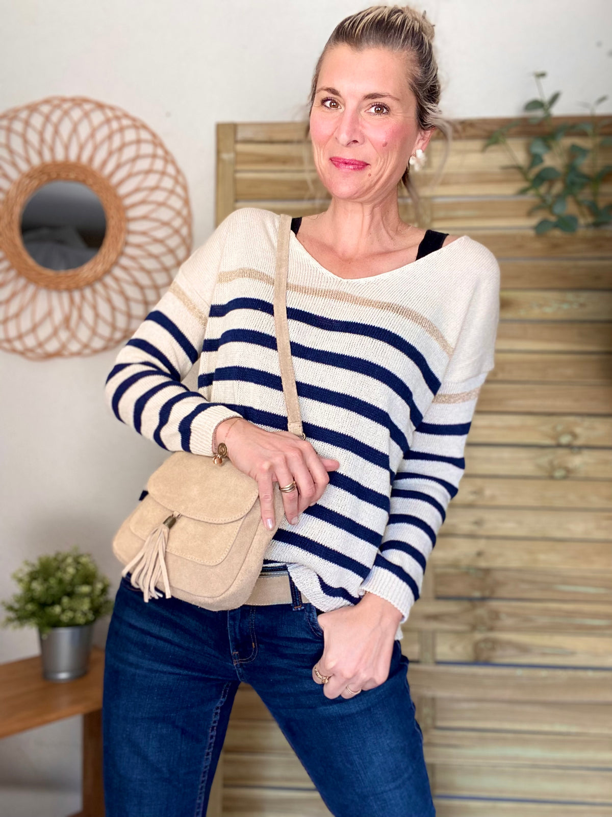 Sac bandoulière en cuir daim HORTENSE - Beige - FIN DE SÉRIE