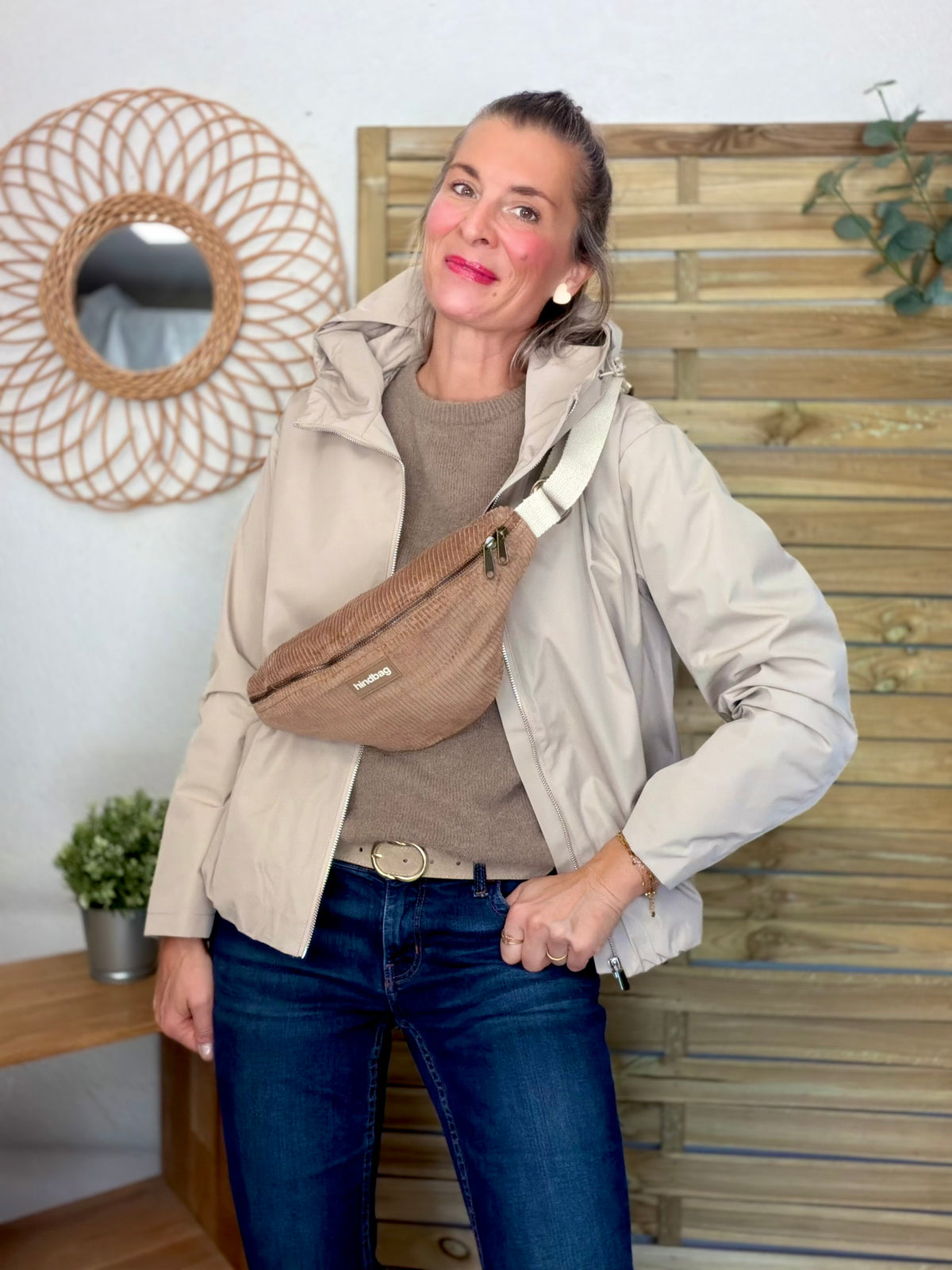HINDBAG OLIVIA - Sac banane Velours Macchiato