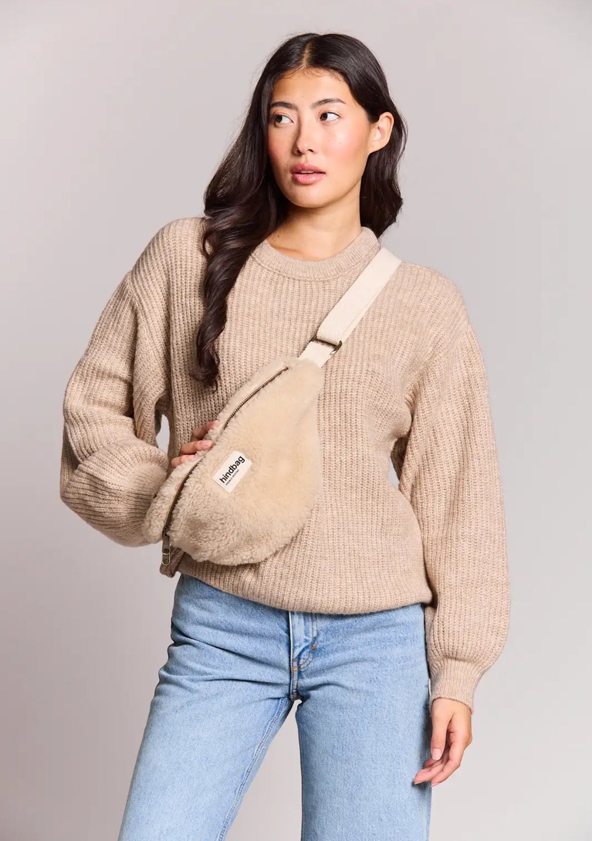 HINDBAG OLIVIA - Sac banane Olivia Teddy beige (moumoute)