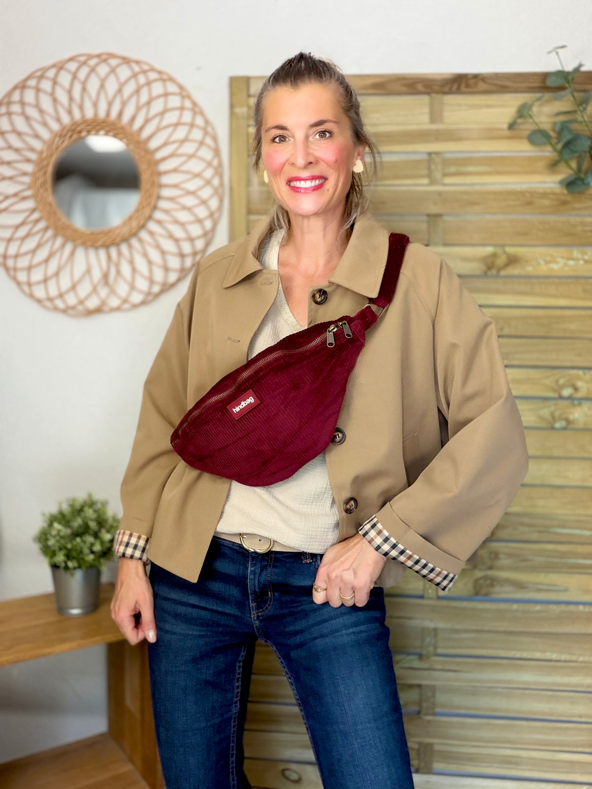 HINDBAG SASHA - Sac banane Velours Bordeaux