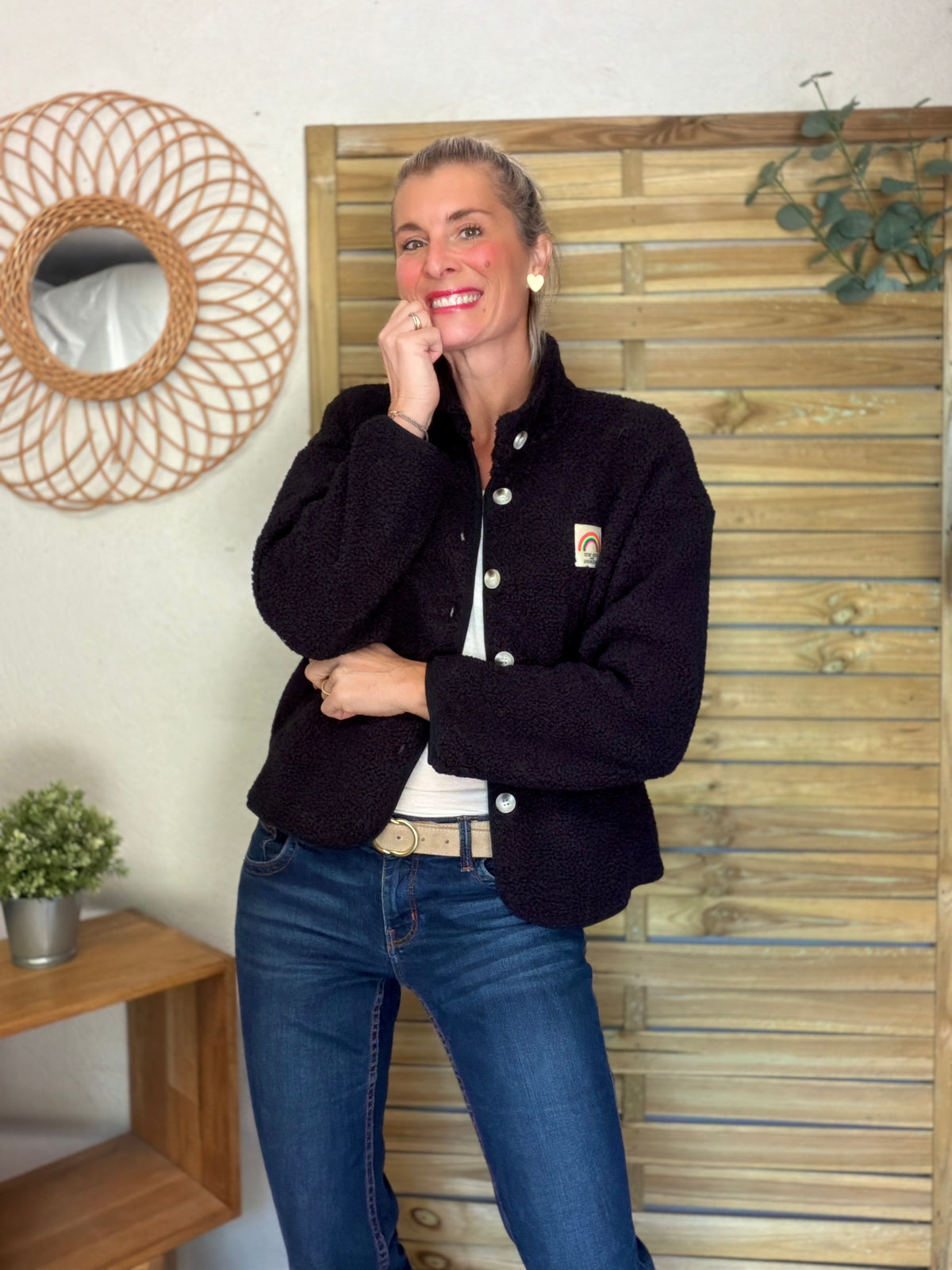 Veste Sherpa boutonnée écusson Arc-en-ciel ÉNORA Noir