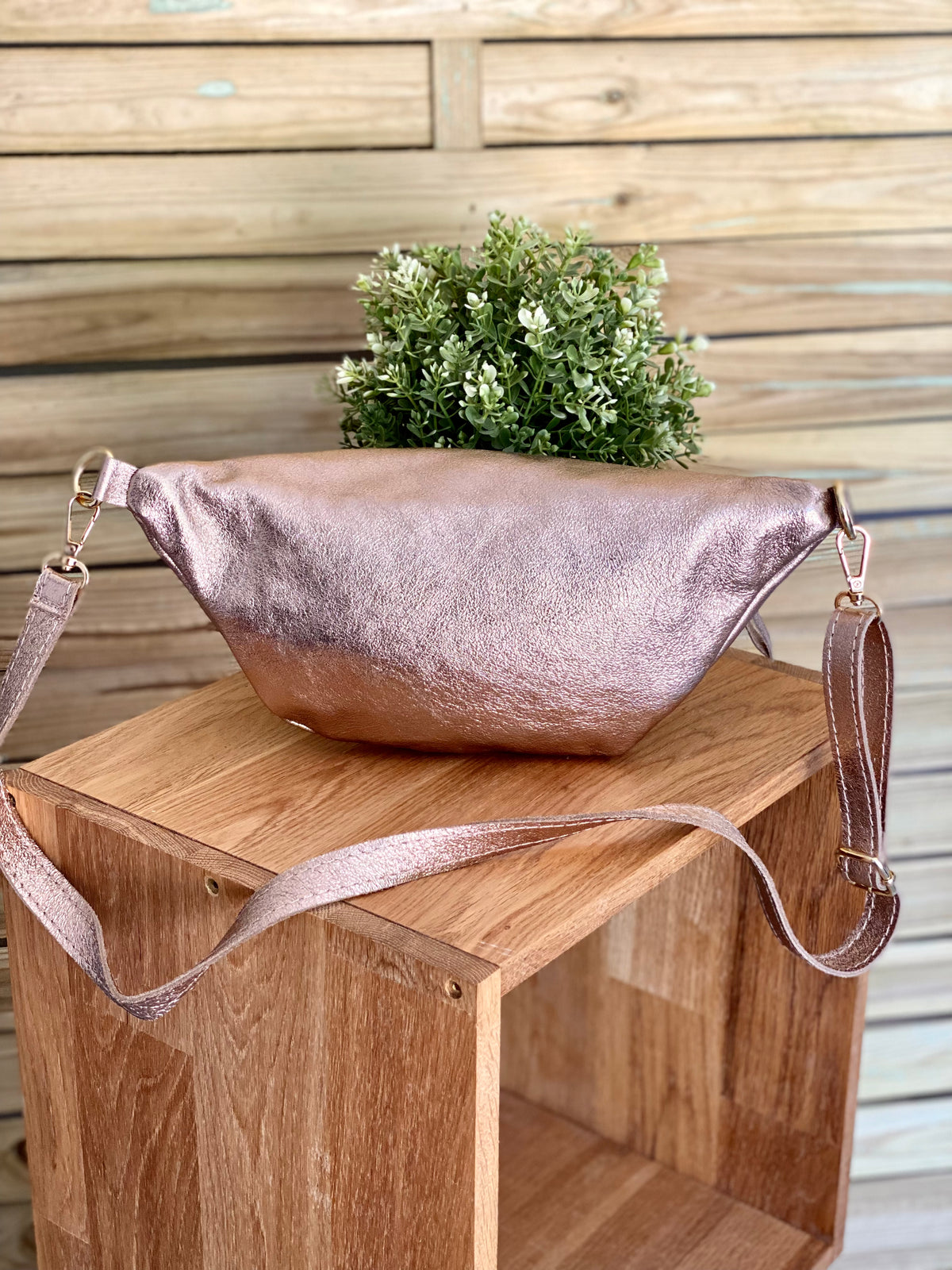 Sac banane en cuir irisé ERYN - Rose gold (9 coloris)