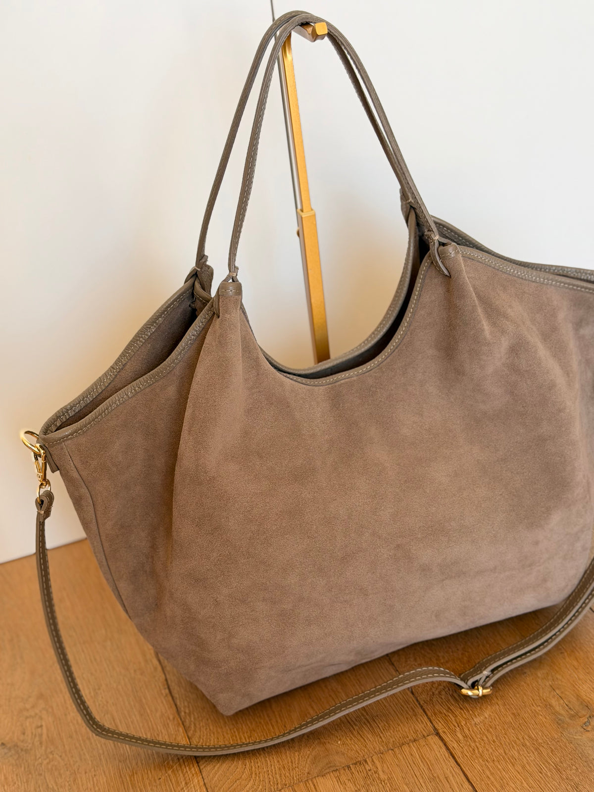 Sac cabas XXL en cuir daim souple • AUSTIN Taupe